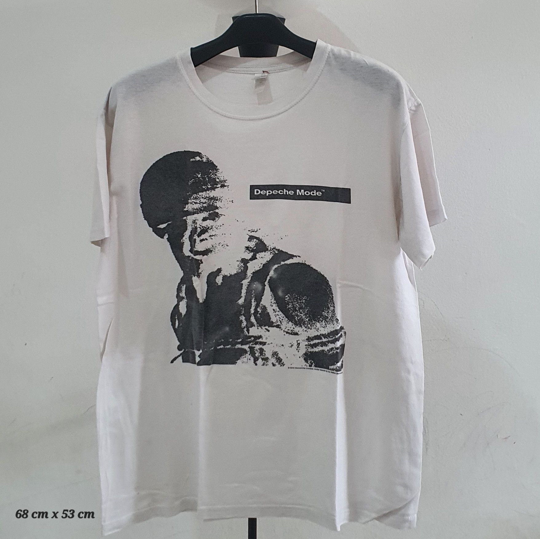 Band Tees T-Shirt Depeche Mode 2010 Size US M / EU 48-50 / 2 - 1 Thumbnail