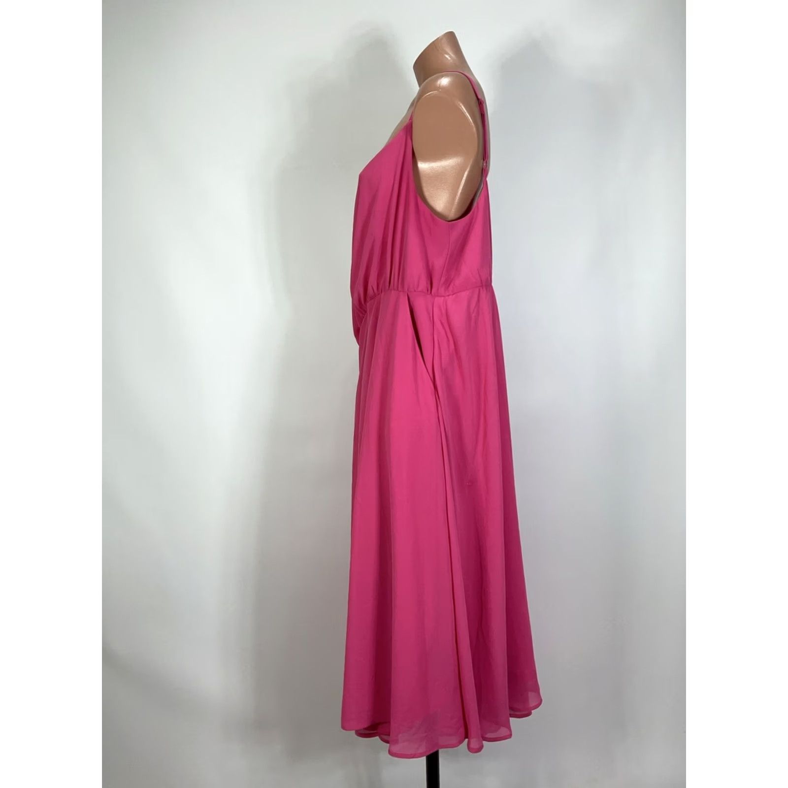 Torrid Torrid Pink 0X Maxi Chiffon Cowl Neck Pleated Dress Sundress Spaghetti Strap Size XL / US 12-14 / IT 48-50 - 6 Thumbnail