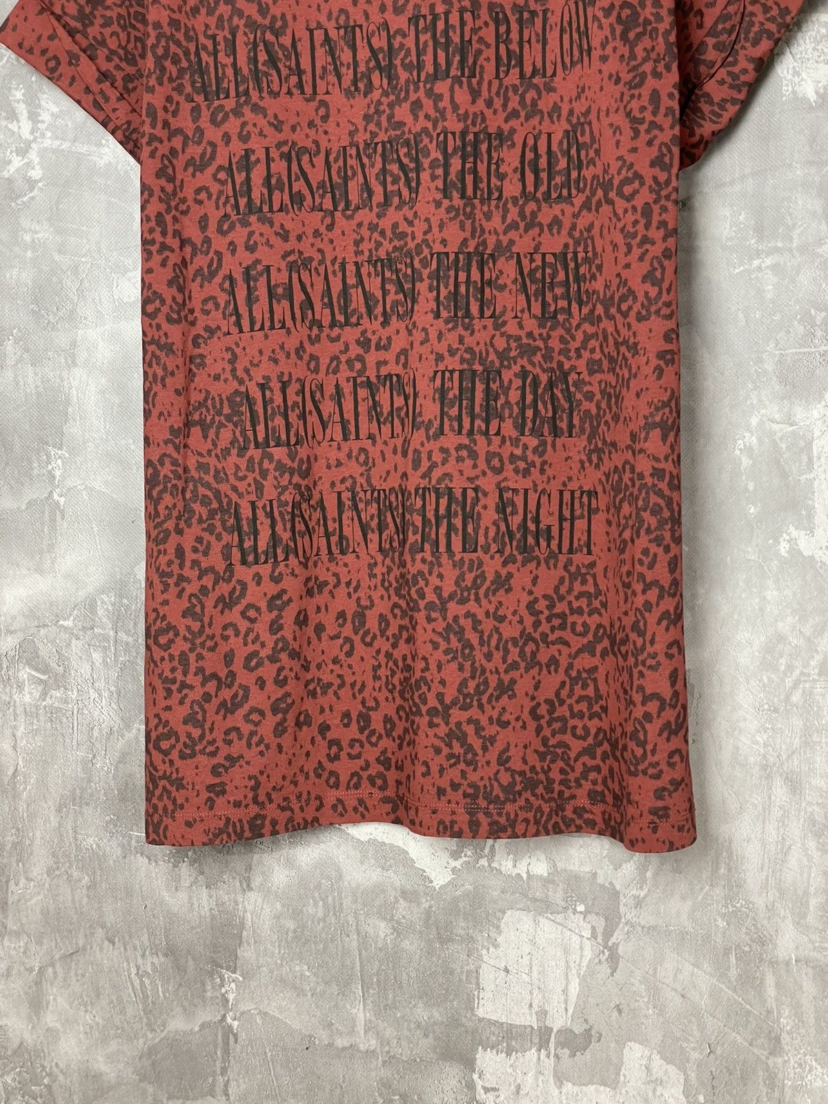 Allsaints × Vintage AllSaints Brackets Leo Logo Regular-fit T-Shirt - Vintage Size M / US 6-8 / IT 42-44 - 10 Thumbnail