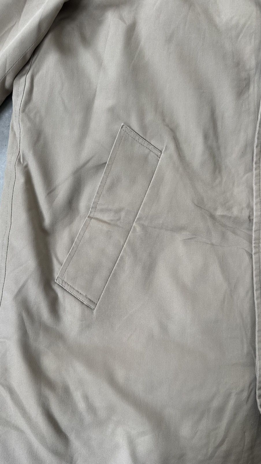 Aquascutum VINTAGE AQUASCUTUM BEIGE TRENCH COAT Size US M / EU 48-50 / 2 - 3 Thumbnail