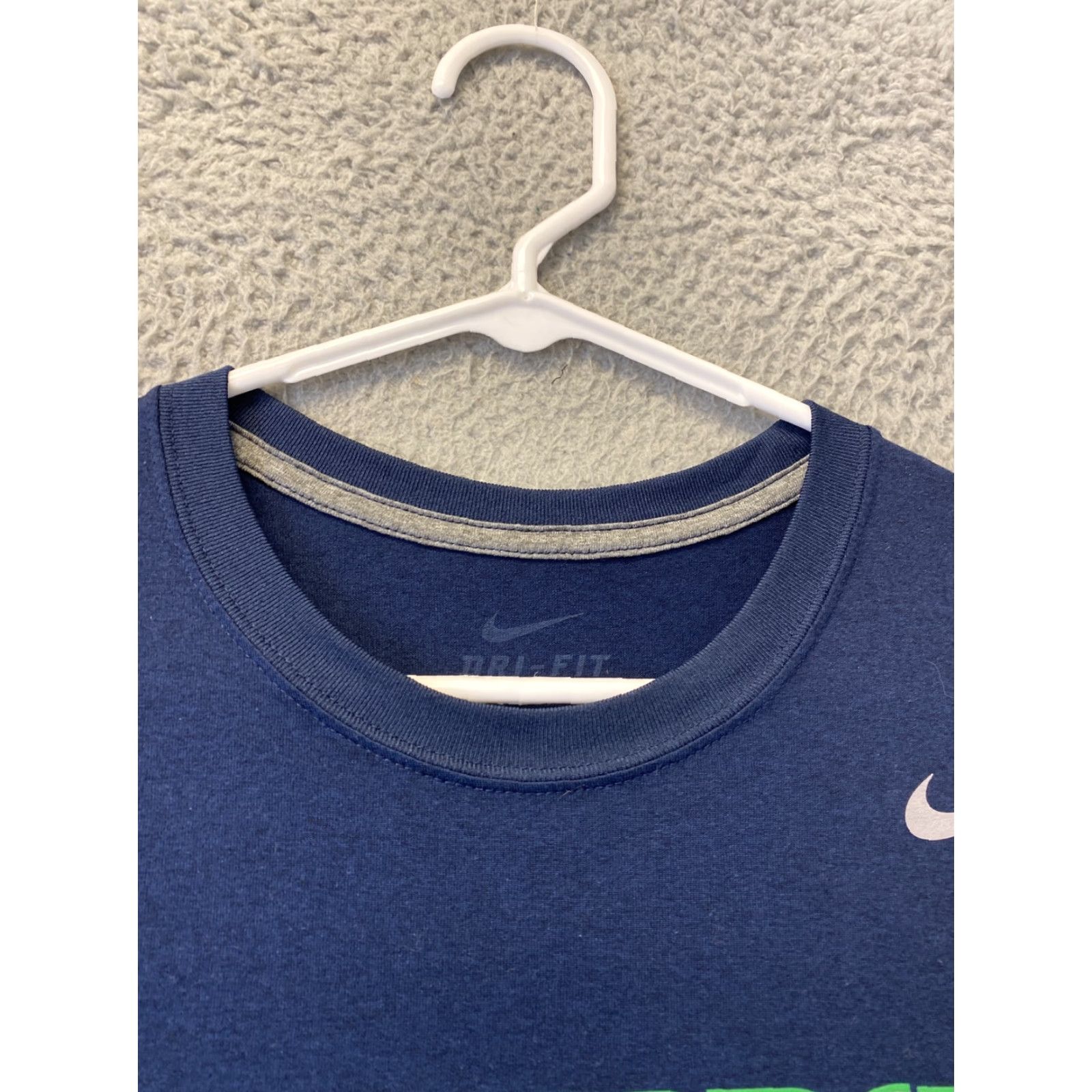 Nike Nike Dri-Fit Shirt Men's Size S Athletic Long Sleeve Navy /36-67 Base Layer Top Shirts & Tops Tank Running Football Activewear Size US S / EU 44-46 / 1 - 5 Thumbnail