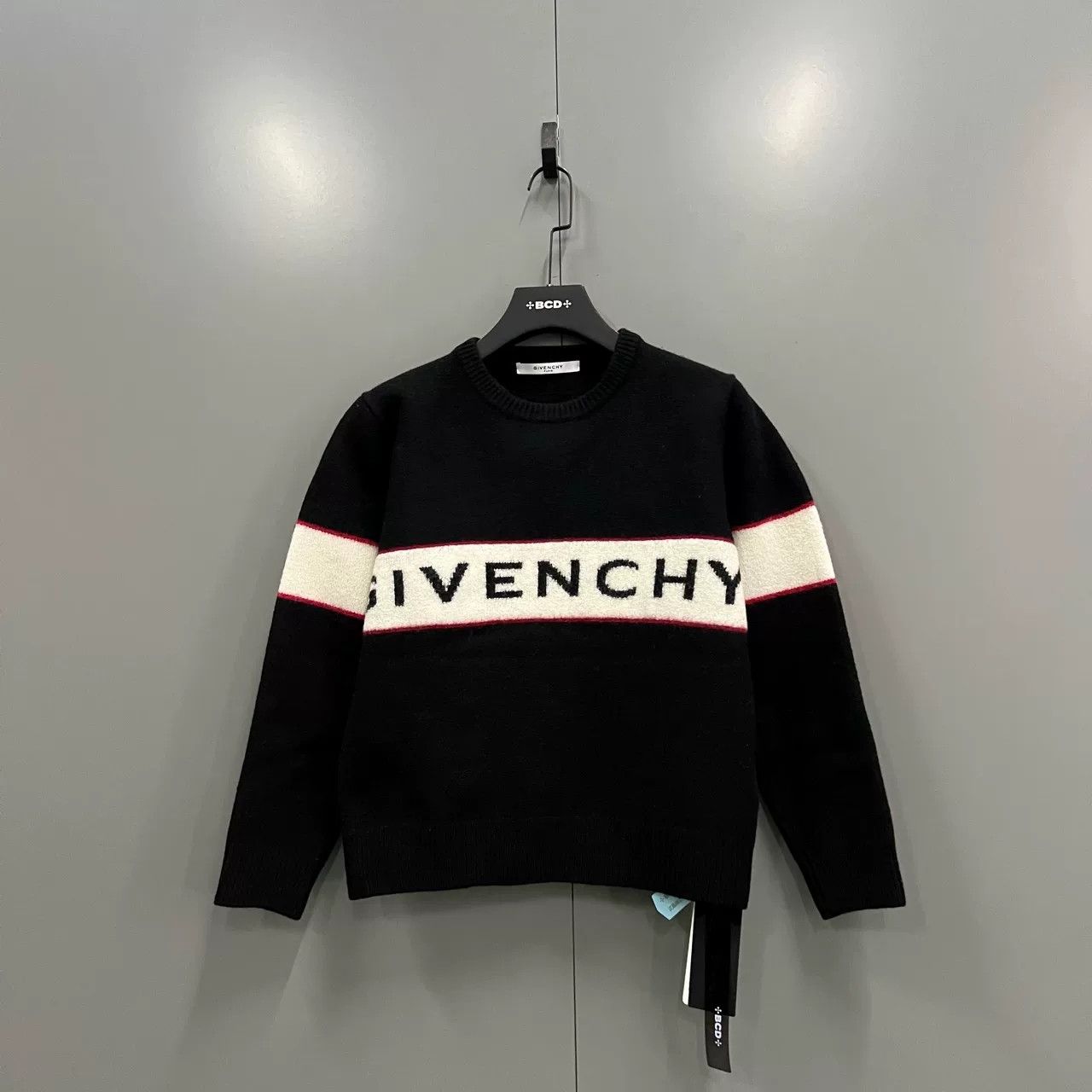 Givenchy givenchy colorblock logo knitted sweater Size US L / EU 52-54 / 3 - 1 Thumbnail