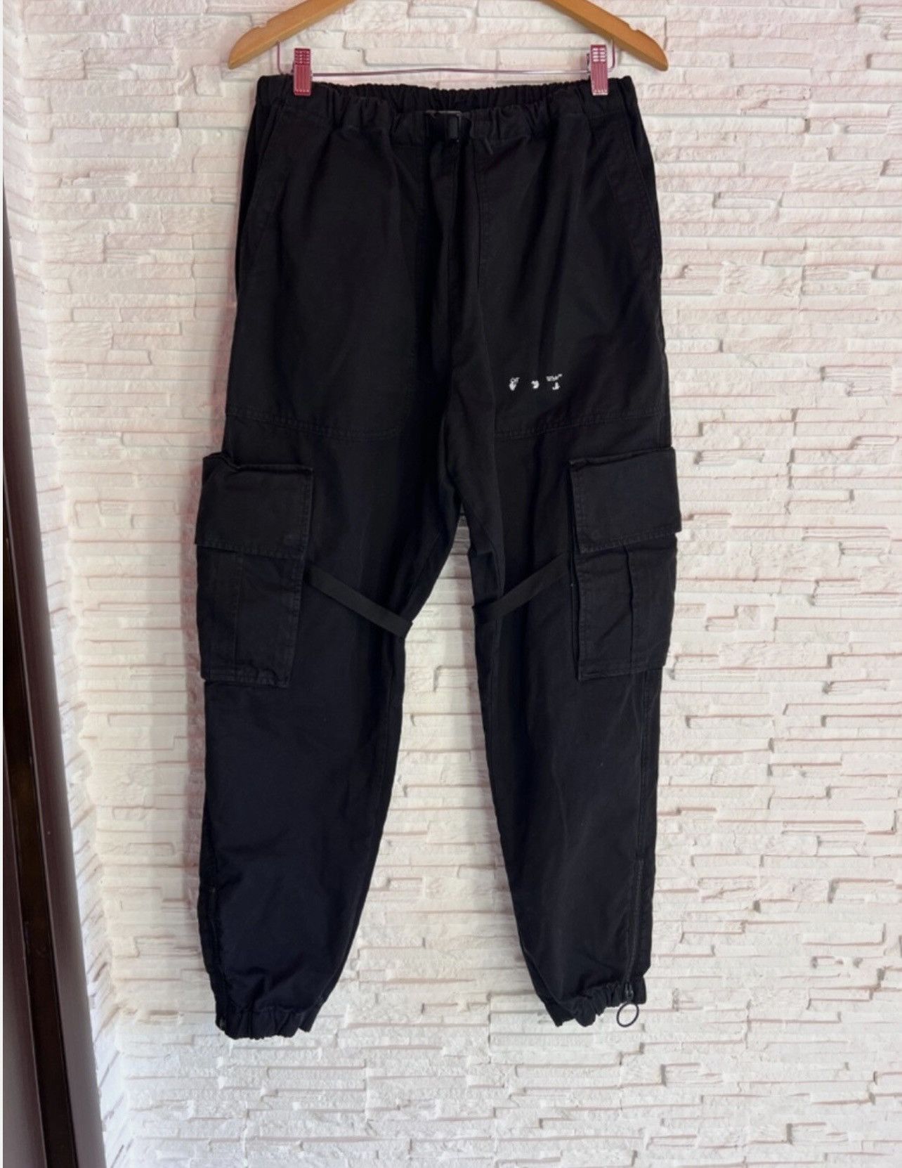 Off-White Off-White Buckled Cargo Pants with Straps – Size 34 Size US 34 / EU 50 - 6 Thumbnail