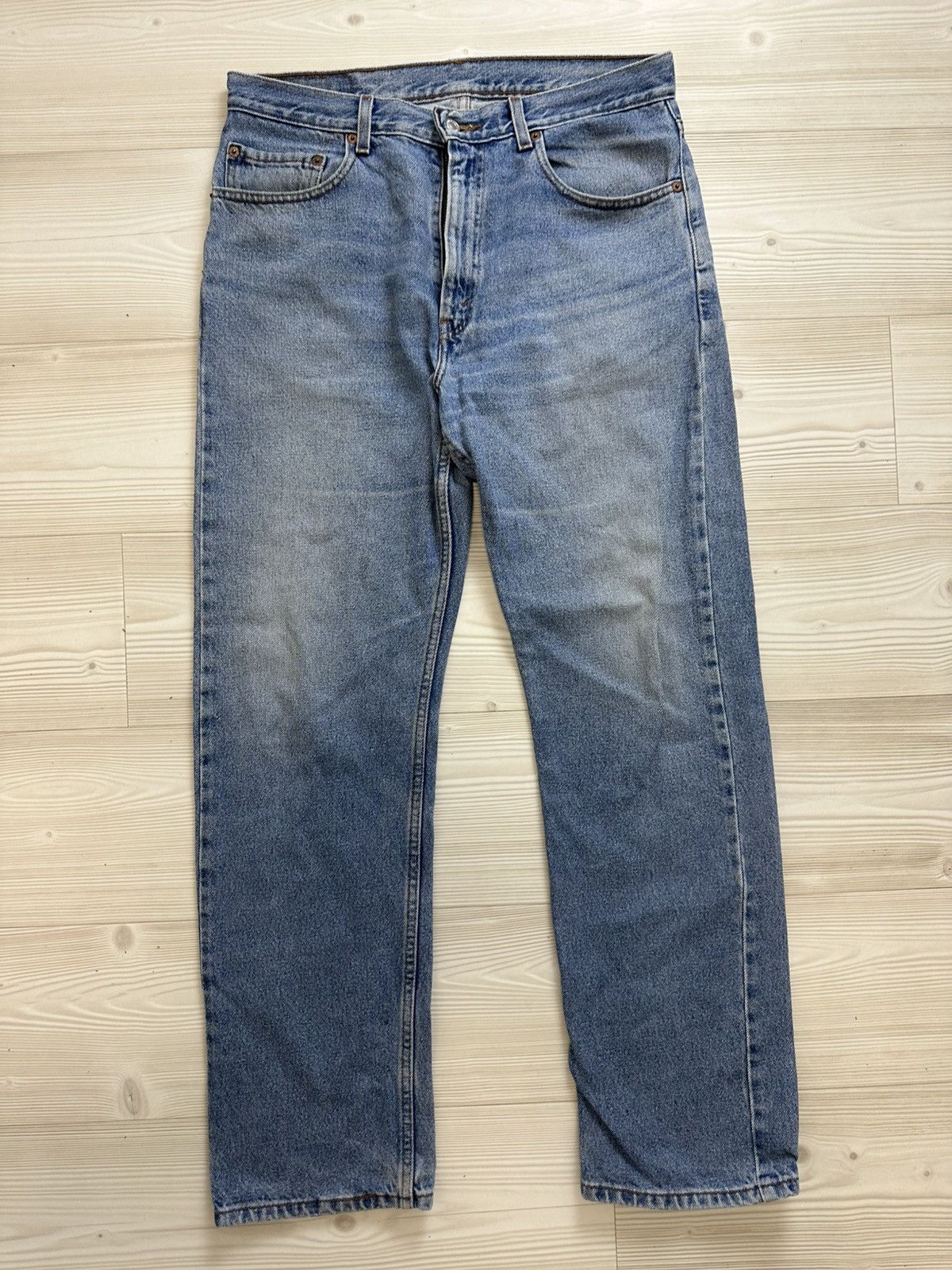 Levi's Vintage Clothing Vintage Levi’s baby blue 505 34/32 06’ Size US 34 / EU 50 - 1 Thumbnail