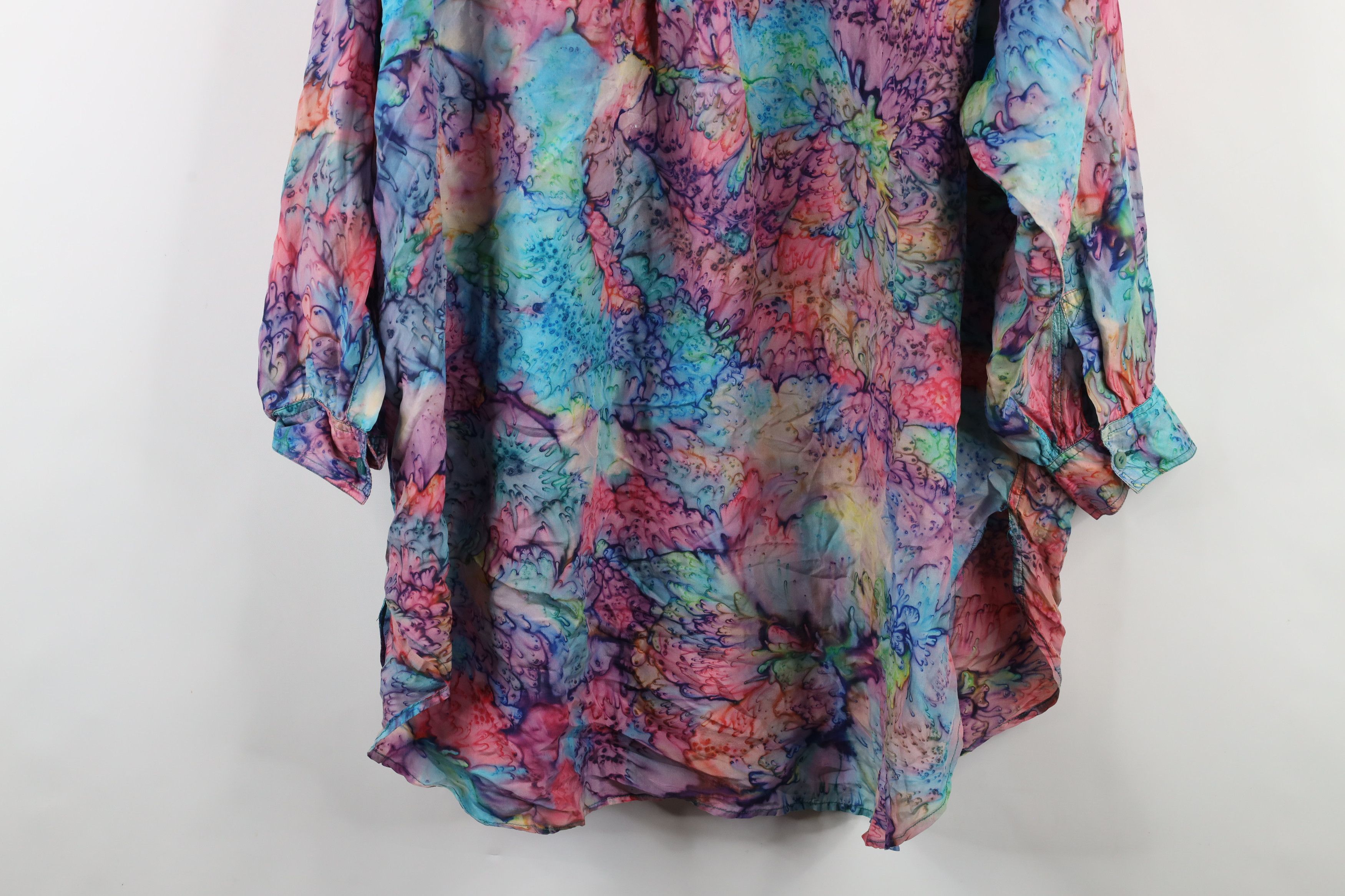 Vintage Vintage 80s 90s Streetwear Silk Rainbow Baggy Button Shirt Size M / US 6-8 / IT 42-44 - 15 Thumbnail