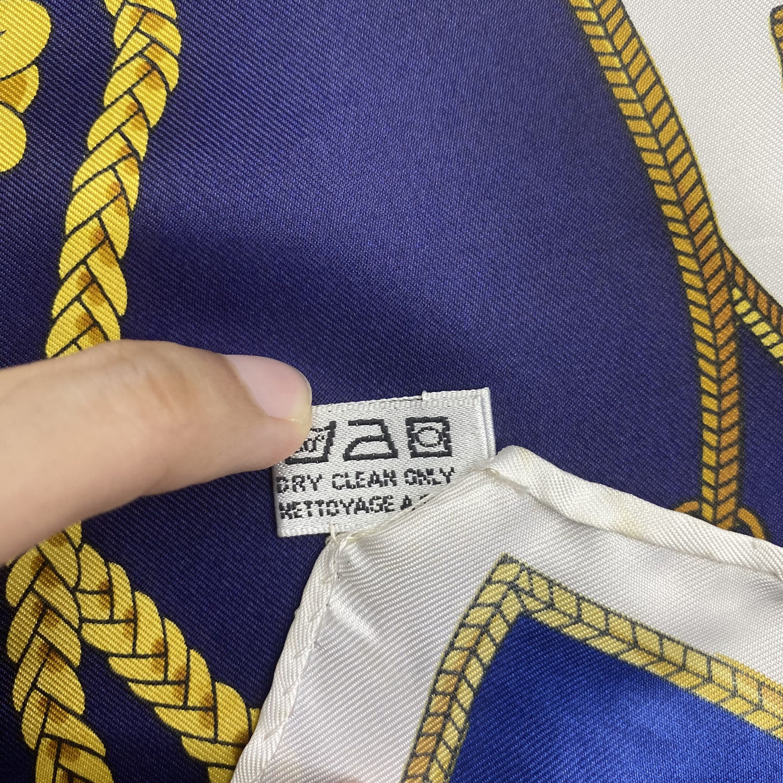 Designer × Vintage Vintage Sophisticato SIlk Scarf SSC082 Size ONE SIZE - 6 Thumbnail