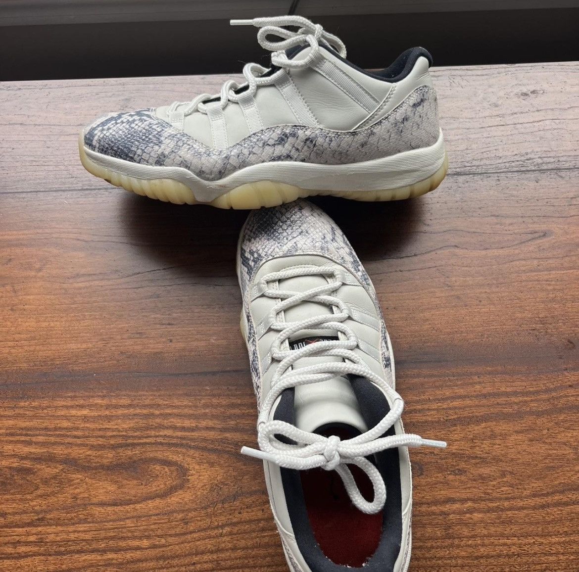 Jordan Brand Jordan 11 Size US 10.5 / EU 43-44 - 2 Thumbnail