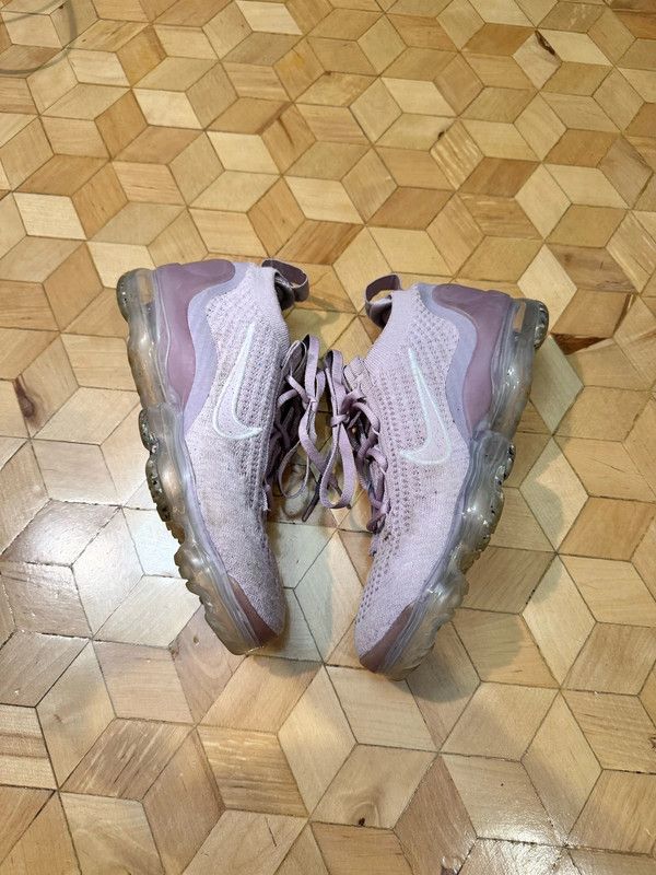 Nike Nike Vapormax Sneakers FK 2021 Pink 37.5 Size US 6.5 / IT 36.5 - 1 Thumbnail
