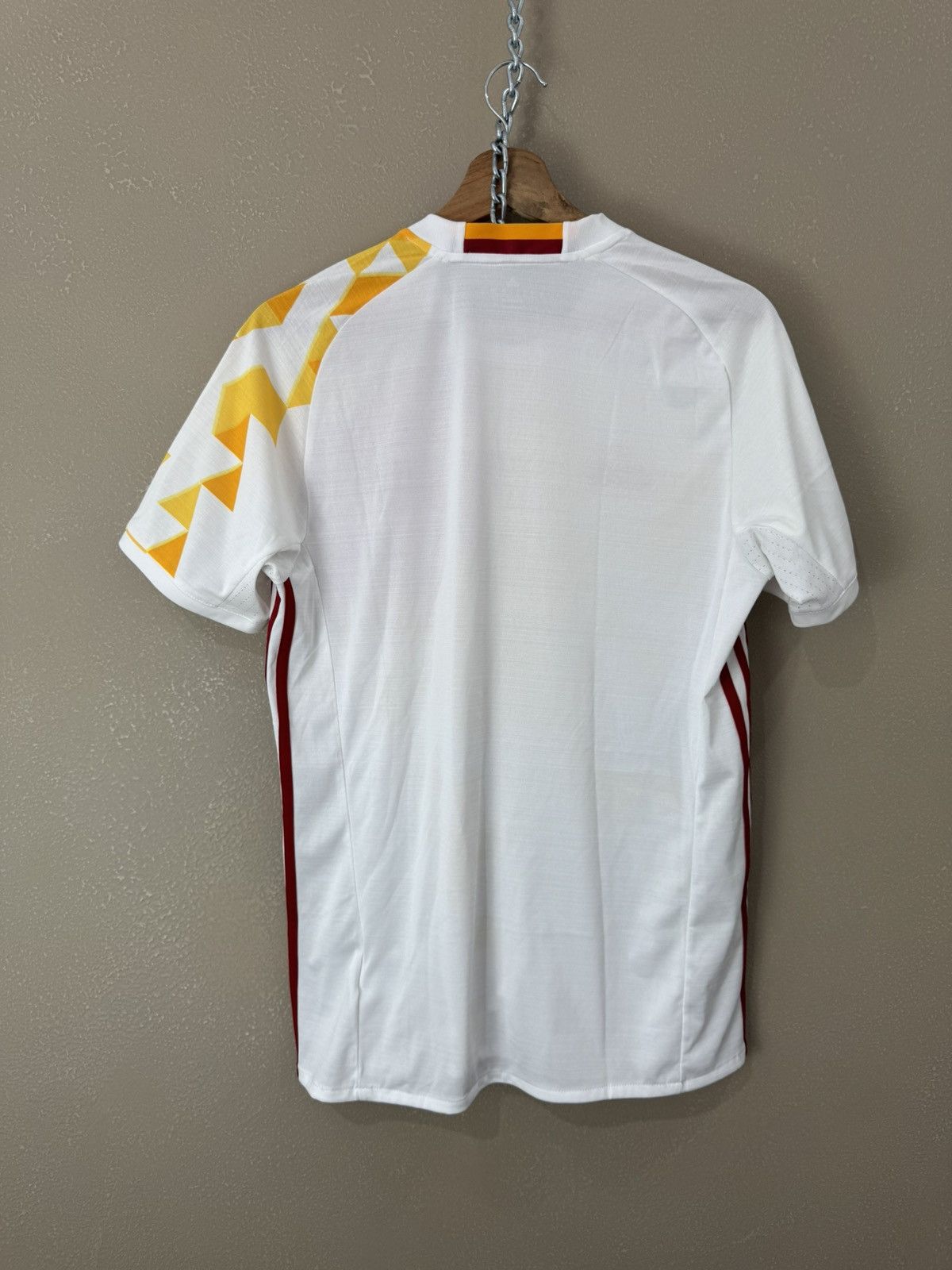 Adidas Adidas x Spain National Team football 2015 soccer jersey Size US S / EU 44-46 / 1 - 2 Thumbnail