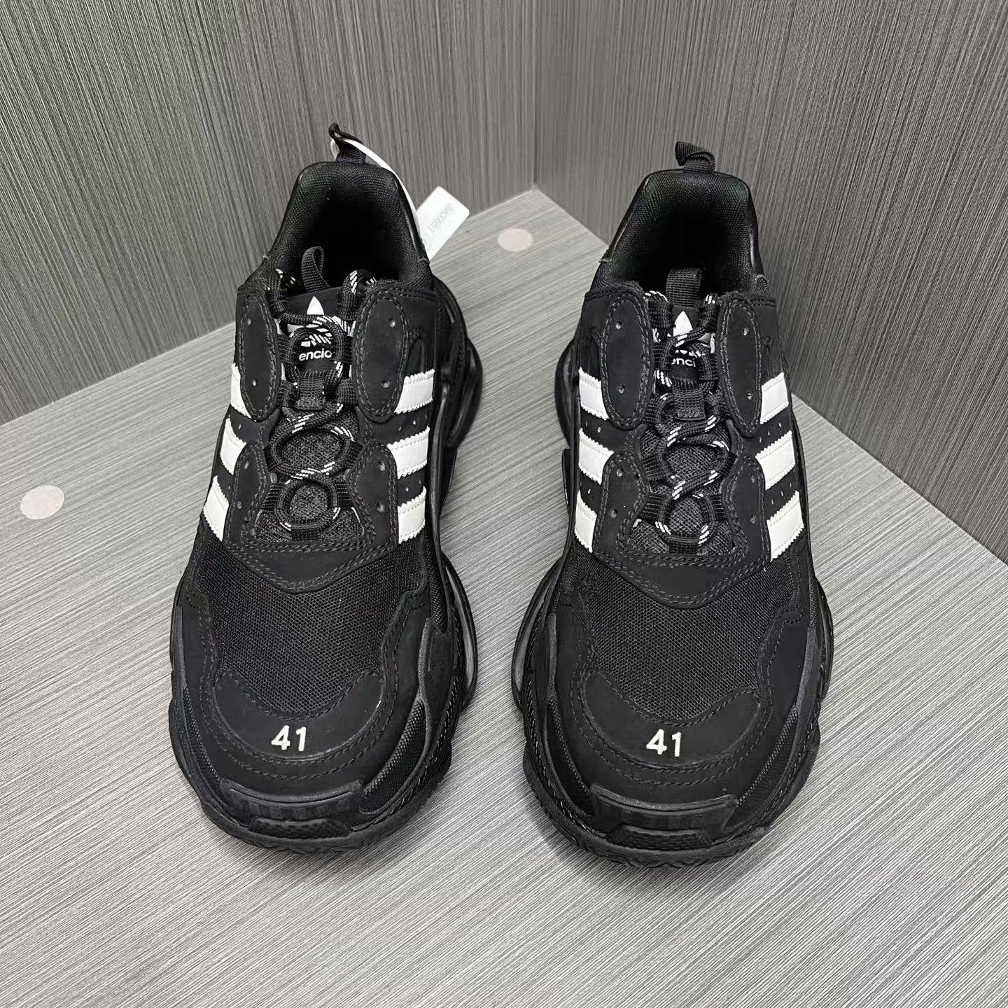 Balenciaga Balenciaga x Adidas Triple S Sneaker K15 Size US 8 / EU 41 - 2 Thumbnail