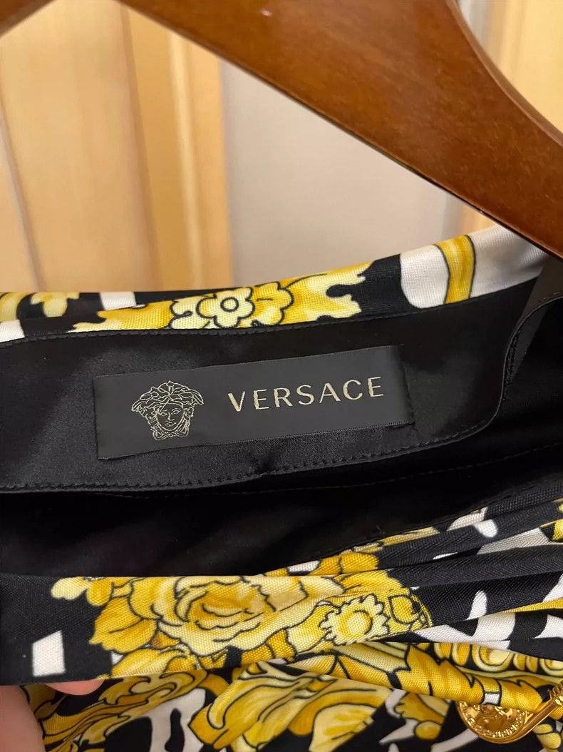 Versace Versace Printed slit skirt Size 26" / US 2 / IT 38 - 5 Thumbnail