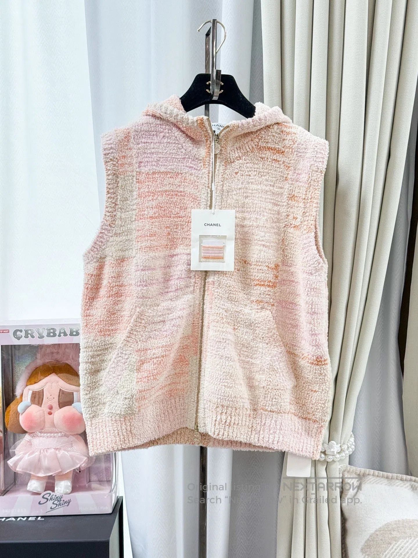Chanel Chanel 25M Coco Beach Hooded Vest. Size M / US 6-8 / IT 42-44 - 1 Thumbnail