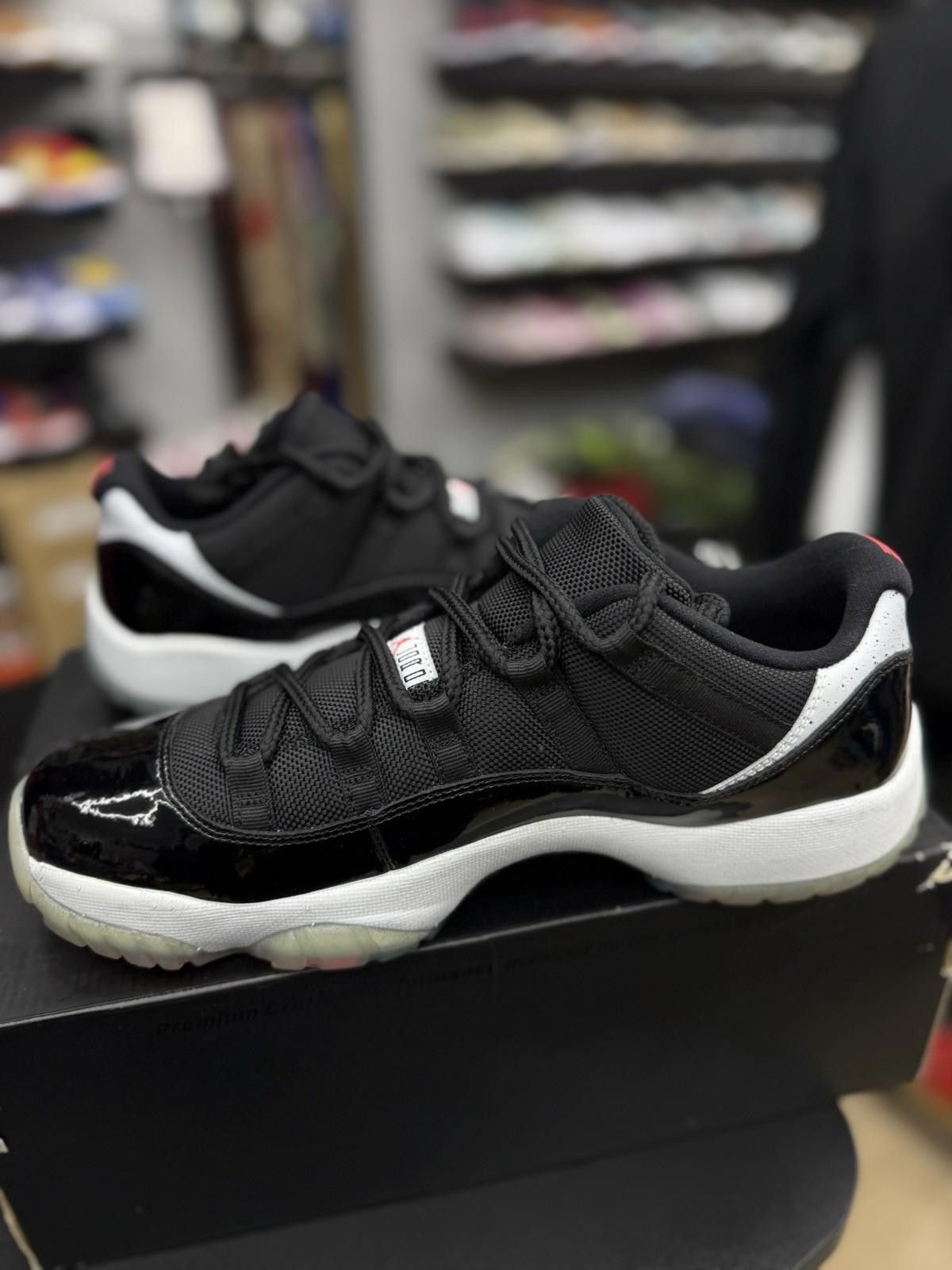 Jordan Brand Size 10- Nike Air Jordan 11 Retro Low Infrared 23 Black 2014 Size US 10 / EU 43 - 4 Thumbnail