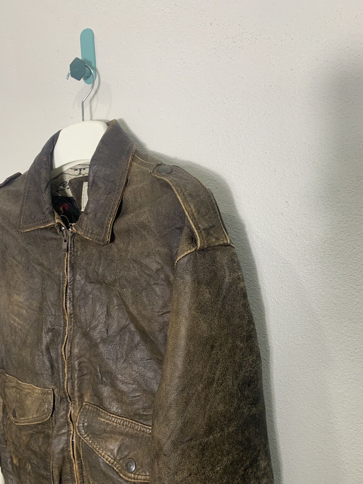 Vintage Vintage 1990 Flight leather Jacket trashed Size US M / EU 48-50 / 2 - 7 Thumbnail