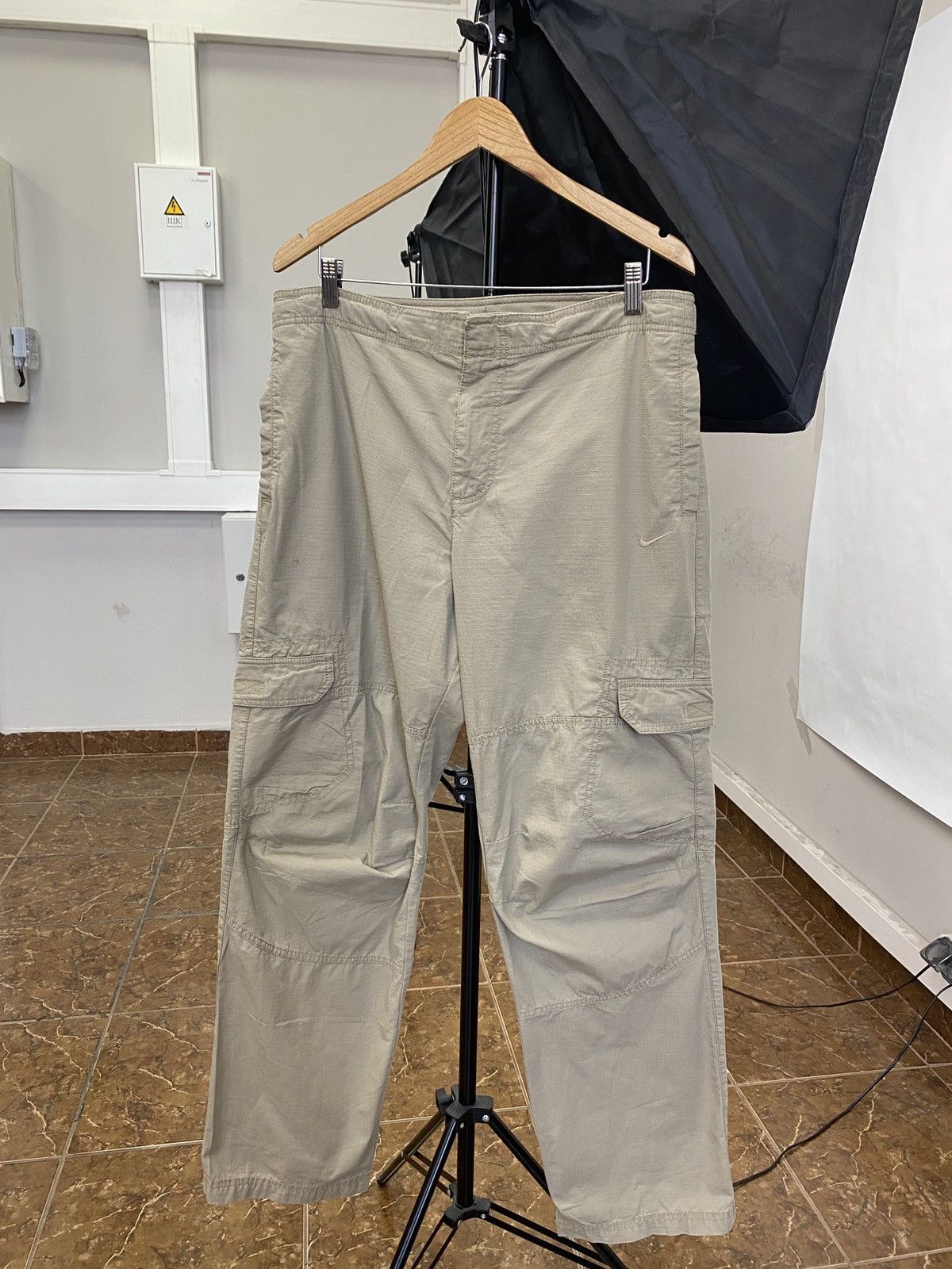 Nike 🇺🇸 Vintage 90s Nike Cargo Pants Y2K Skate Hype Rare Size US 34 / EU 50 - 1 Thumbnail