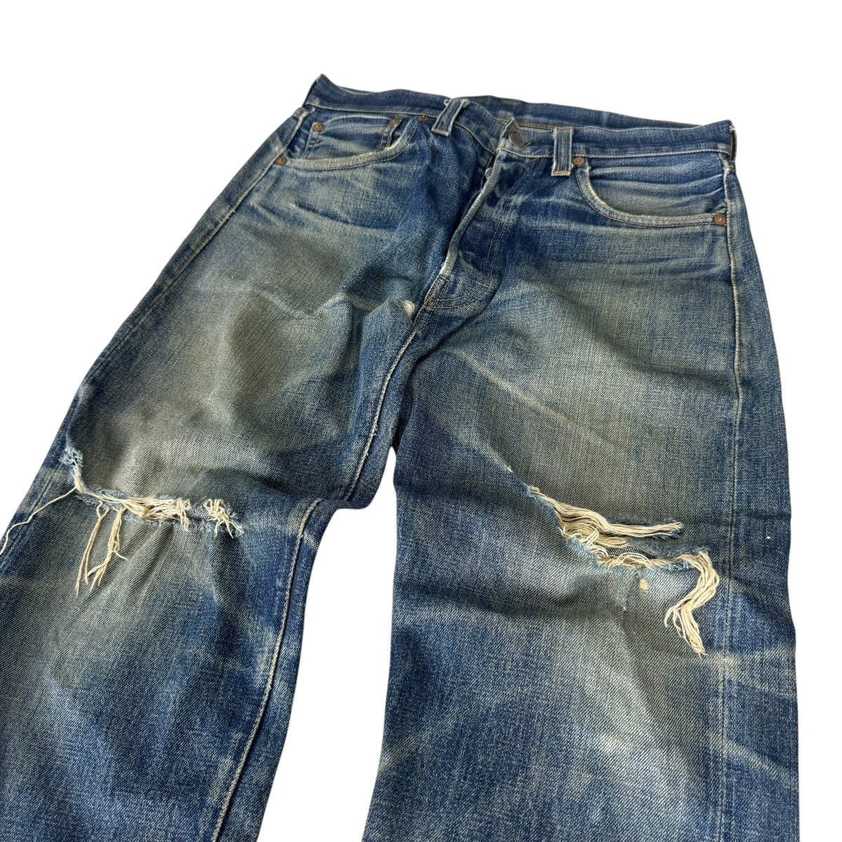 Levi's ☀️LEVI’S 501 BIG E BUTTON 555 DISTRESSED DENIM JEANS PANTS Size US 33 - 10 Thumbnail