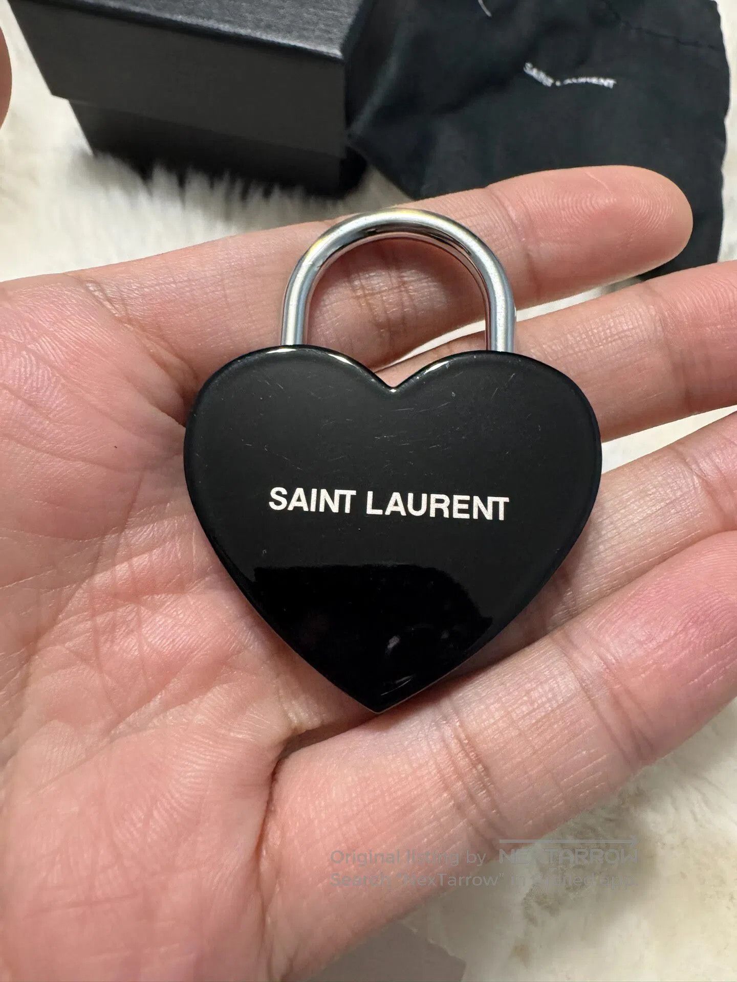 Saint Laurent Paris Saint Laurent Paris Black and silver padlock| Size ONE SIZE - 6 Thumbnail