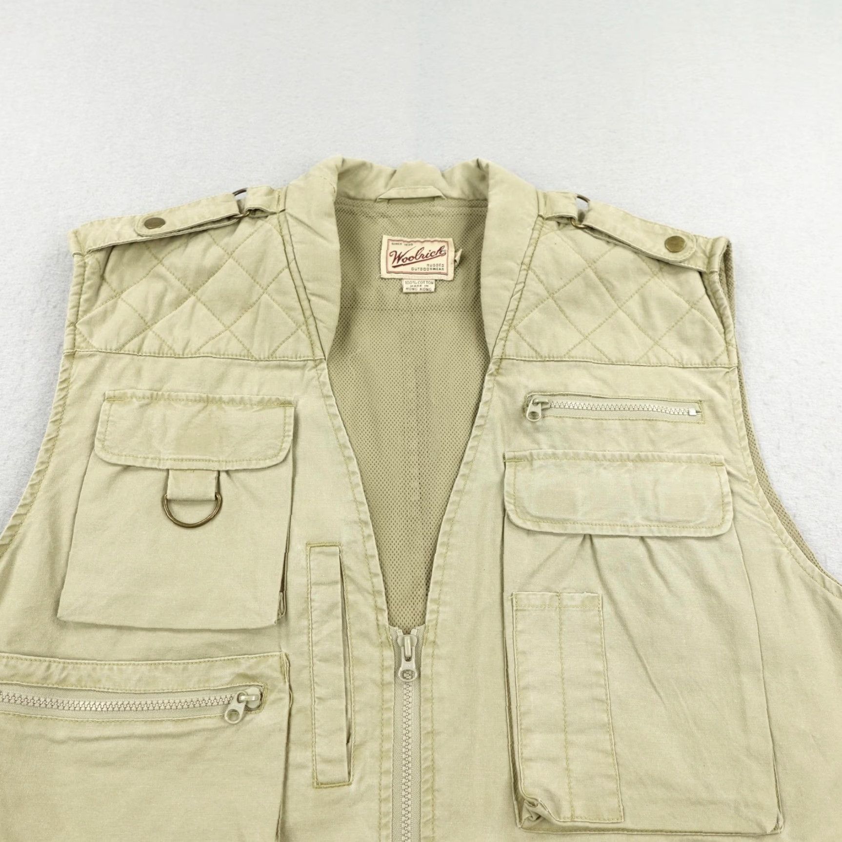 Vintage VINTAGE Woolrich Vest Jacket Quilted Woolrich Mens XL Khaki Beige Zip Pockets Full Zip Travel Workwear 80s 90s Mens Size US XL / EU 56 / 4 - 2 Thumbnail