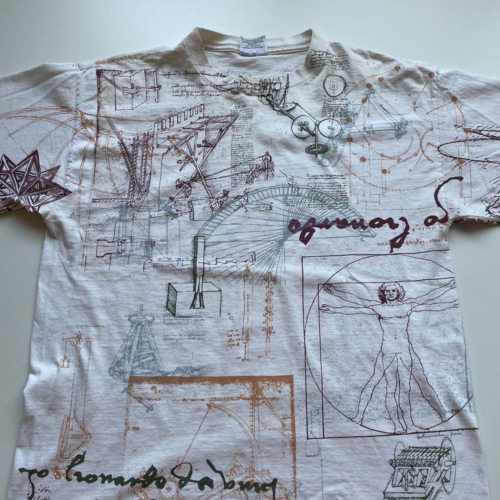 Vintage Vintage 90s Leonardo Da Vinci AOP Art T Shirt Large Rare Size US XL / EU 56 / 4 - 2 Thumbnail