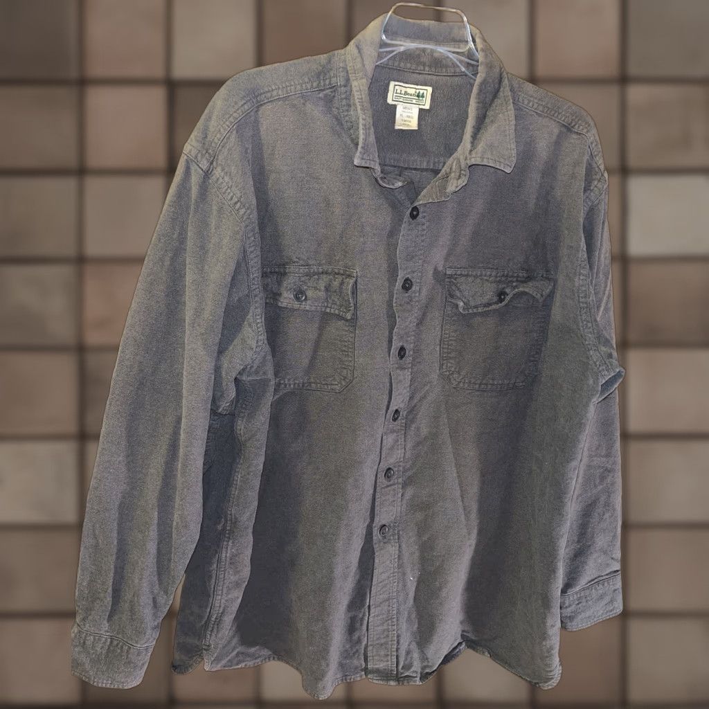 Vintage VINTAGE L.L. Bean Men's Gray Chamois Long Sleeve Button-Down Shirt XL Heavyweight Casual Fall Winter Size US XL / EU 56 / 4 - 1 Thumbnail