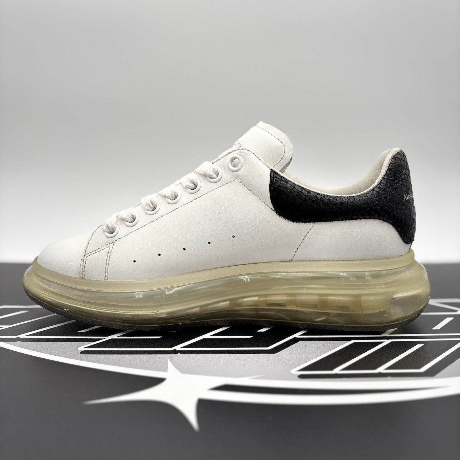 Alexander McQueen Alexander McQueen ' Transparent Sole, Snakeskin ' GREAT COND Size US 9 / EU 42 - 4 Thumbnail