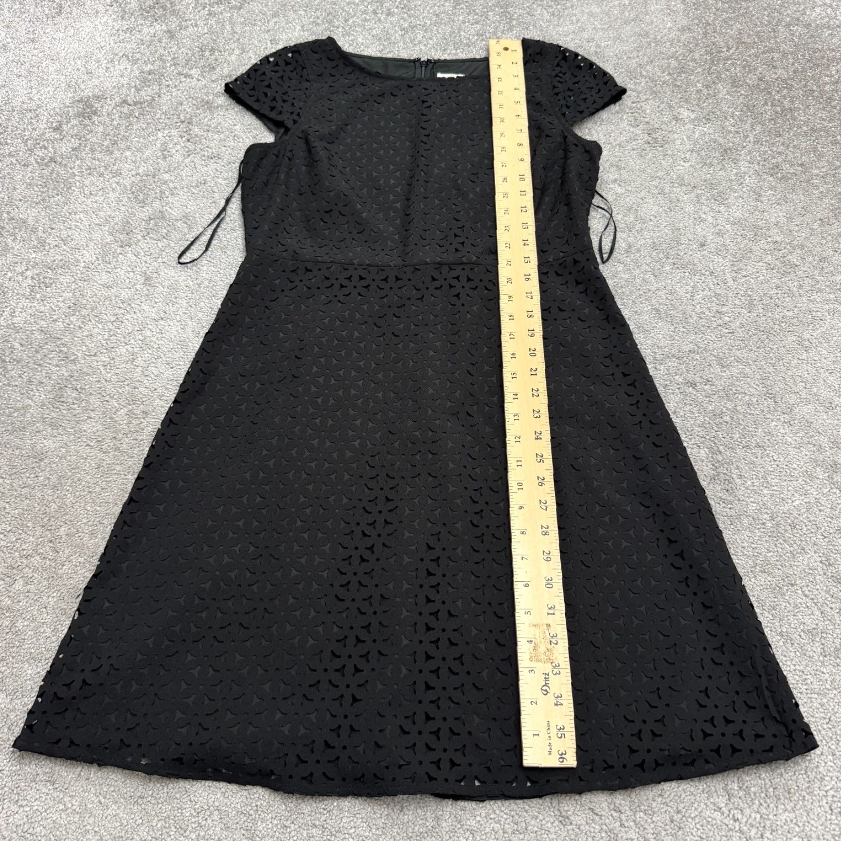 J.Crew J.Crew Dress Women 12 Black Knee Length Cap Sleeve Sheath Lacer Cut Classic Work Size XL / US 12-14 / IT 48-50 - 7 Thumbnail