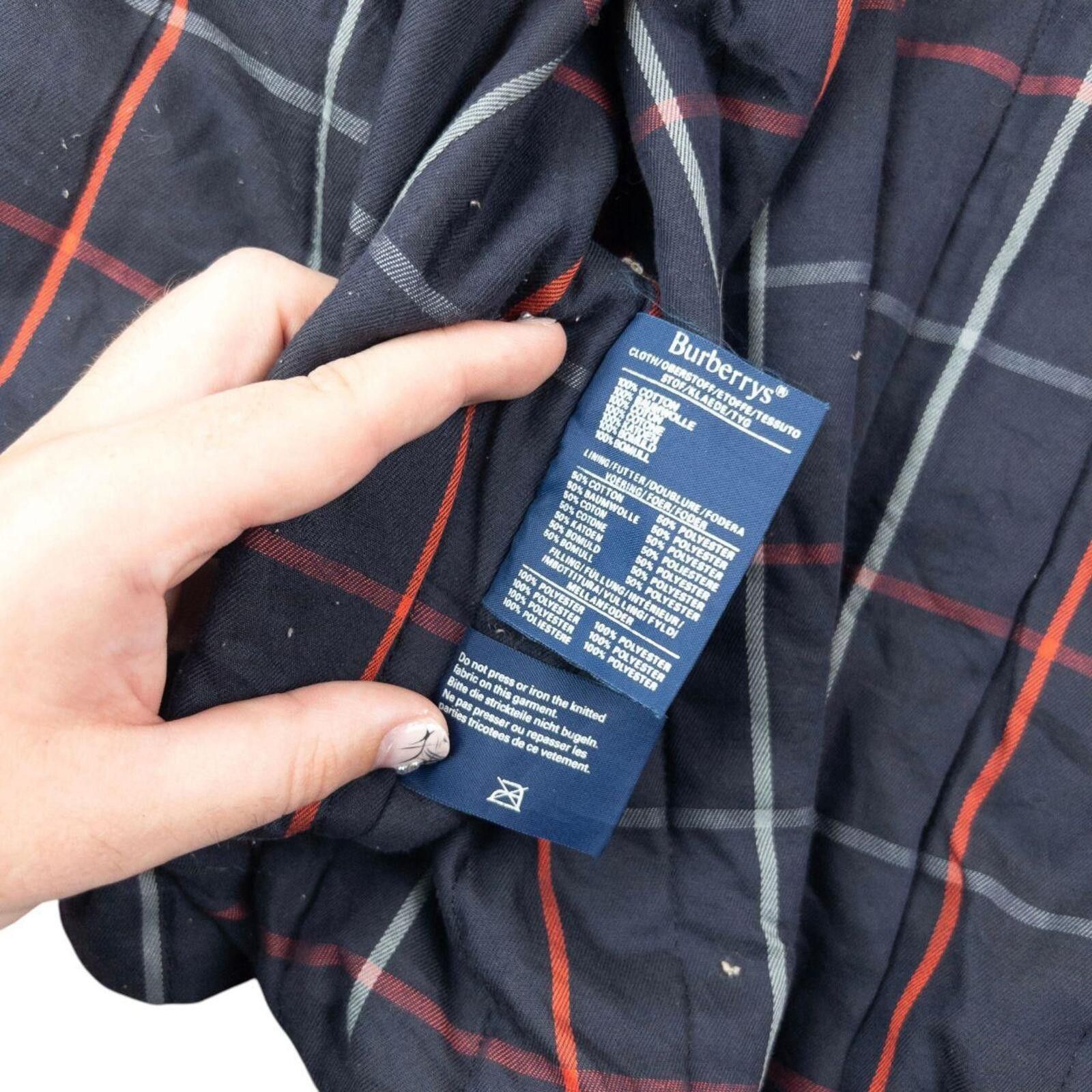Burberry Vintage 90s Burberry Nova Check Lined Jacket Size L Size US L / EU 52-54 / 3 - 6 Thumbnail