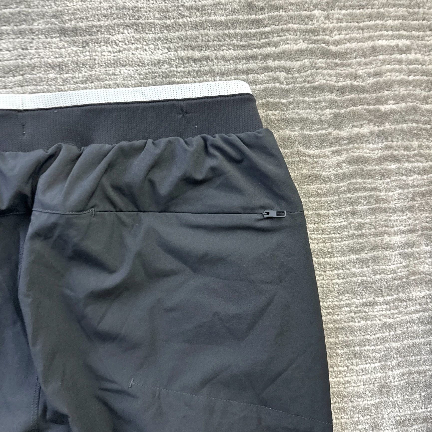 Fabletics Fabletics Pants Mens Medium Black Fundamental Jogger Gym Training Comfort Pockets Adjustable Waist Inseam 28 in Size US 31 - 5 Thumbnail