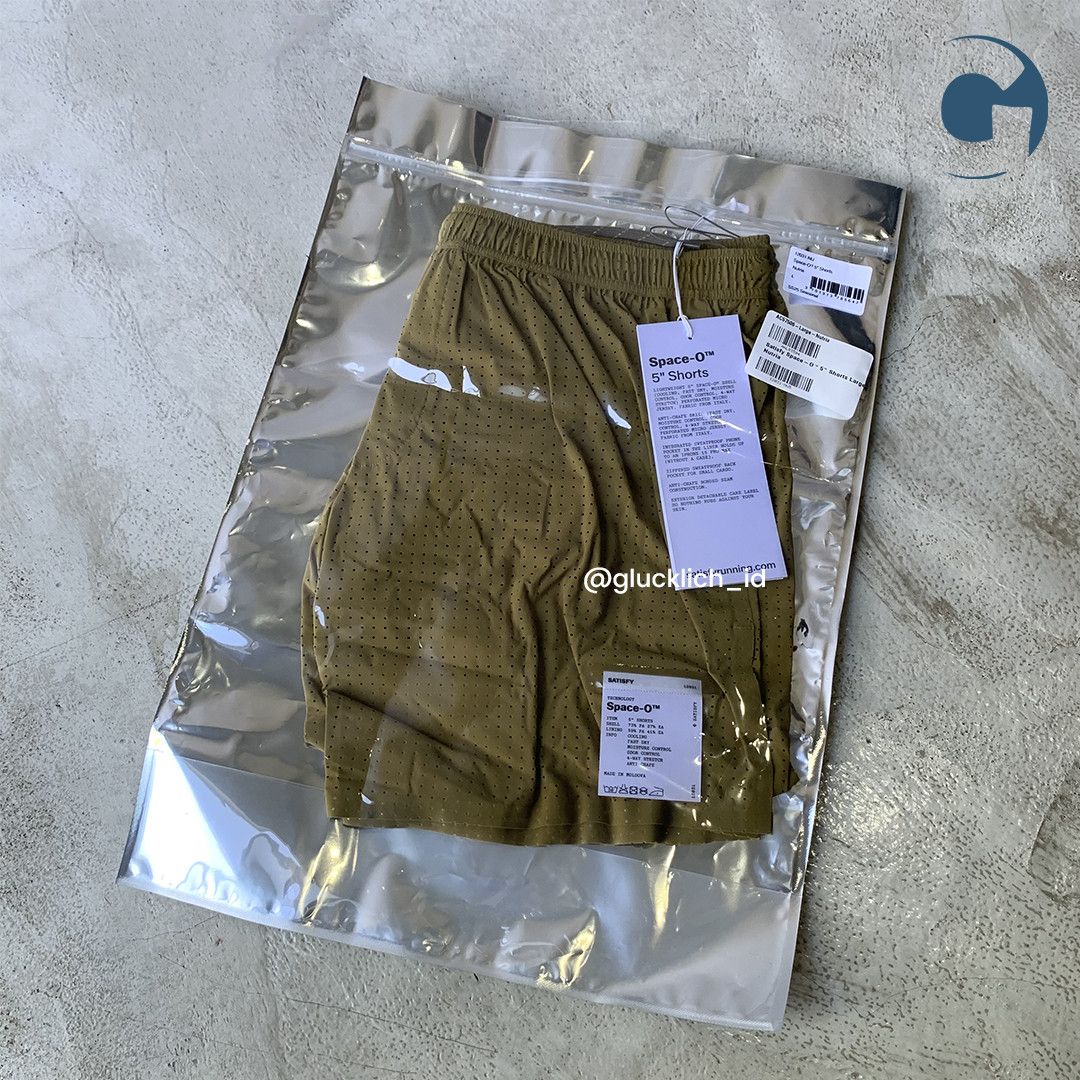 Satisfy Satisfy, Space-O 5" Shorts in Nutria Size US 40 / EU 56 - 7 Thumbnail