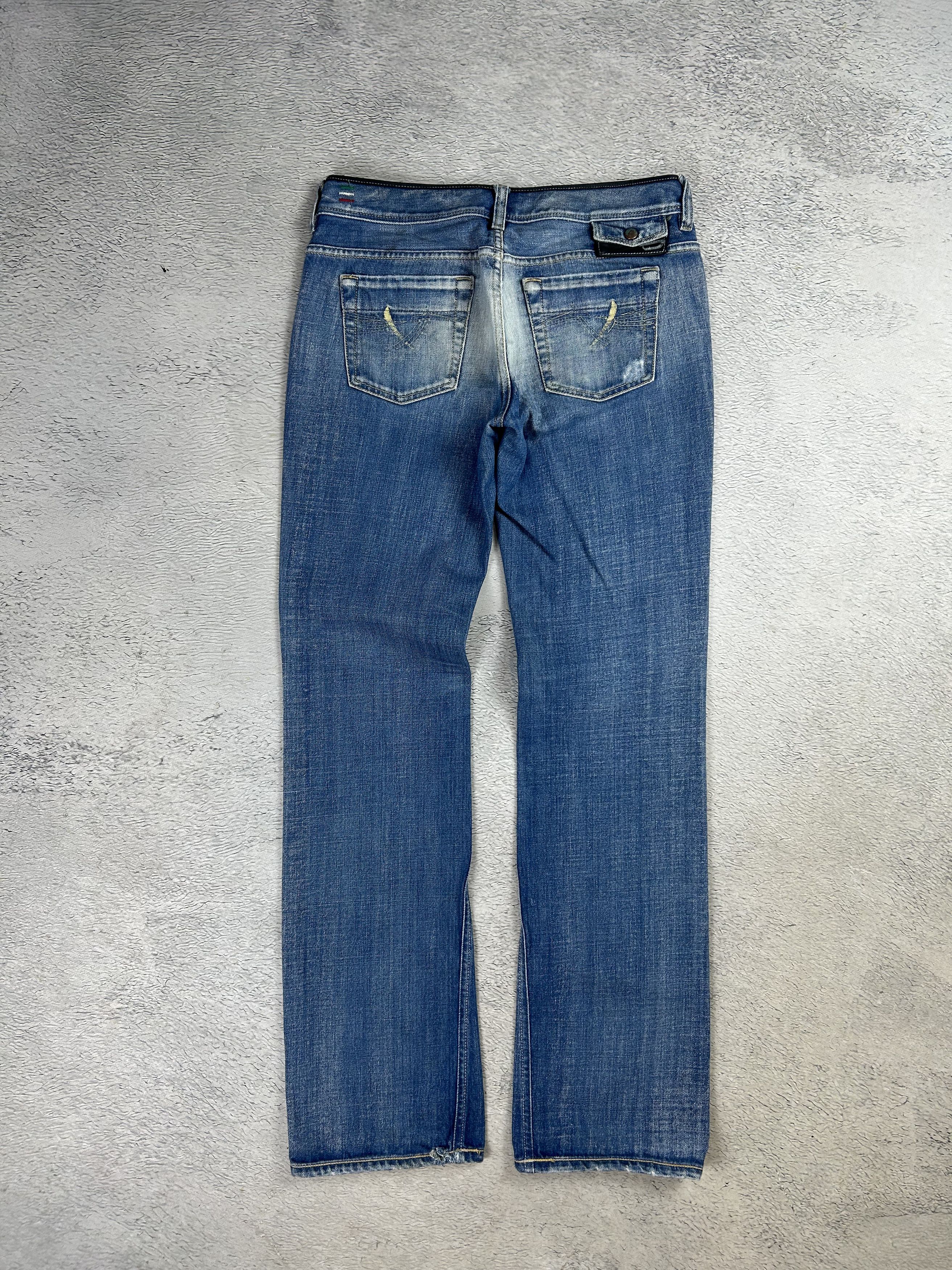 Diesel × Vintage Diesel Jeans Bebel Women Wash 0070Z Low Rise Straight Size 28" / US 6 / IT 42 - 4 Thumbnail