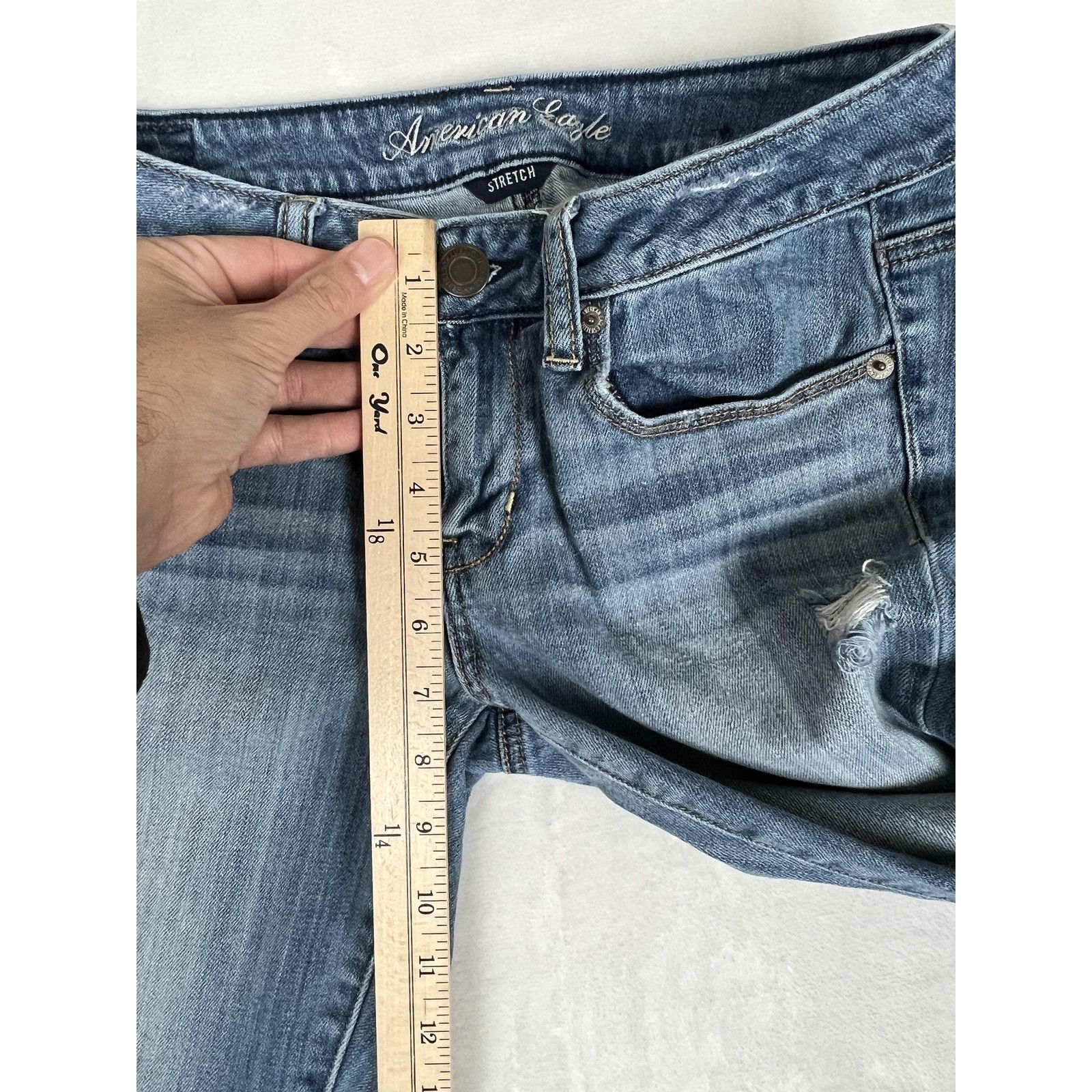 American Eagle Outfitters American Eagle Jeans Women's 6 Medium Wash Low Rise Skinny D Size 28" / US 6 / IT 42 - 8 Thumbnail