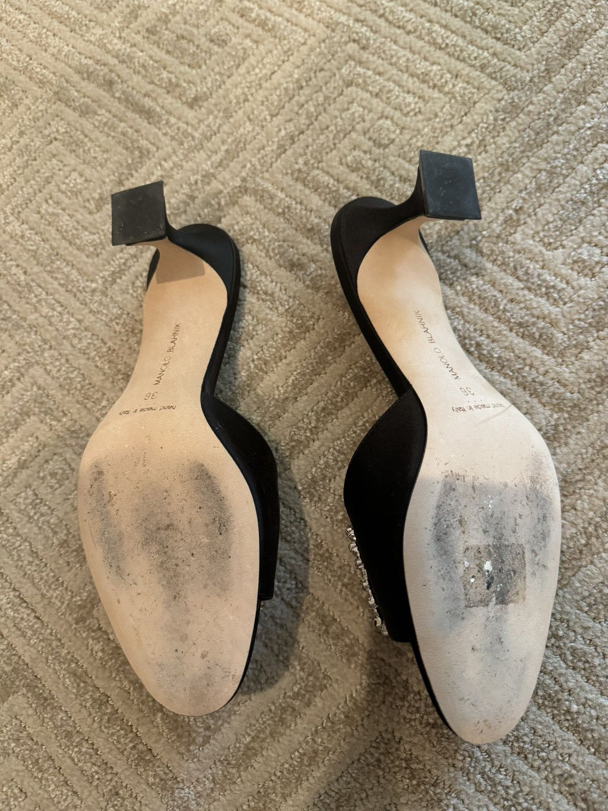Manolo Blahnik Manolo Blahnik mini heel with crystal buckle Size US 5 / IT 35 - 3 Thumbnail