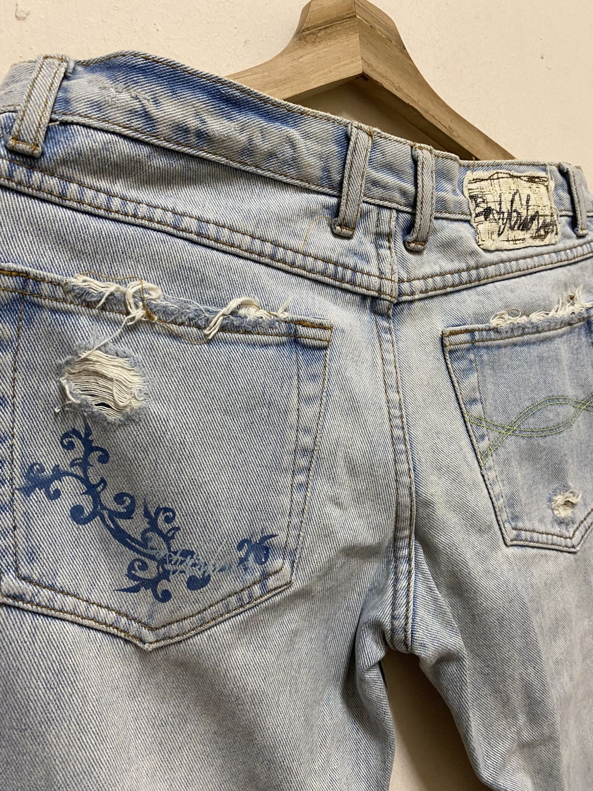 Body Glove Body Glove Distressed Denim Jeans Size 30" / US 8 / IT 44 - 11 Thumbnail