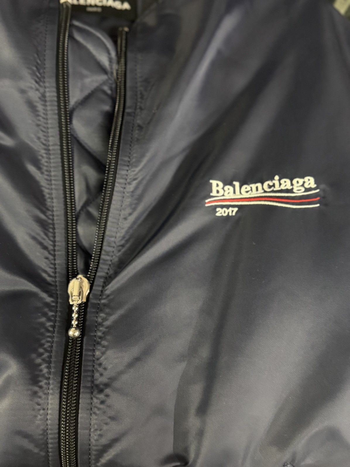 Balenciaga Balenciaga 2017 Campaign Logo Bomber Size US M / EU 48-50 / 2 - 4 Thumbnail