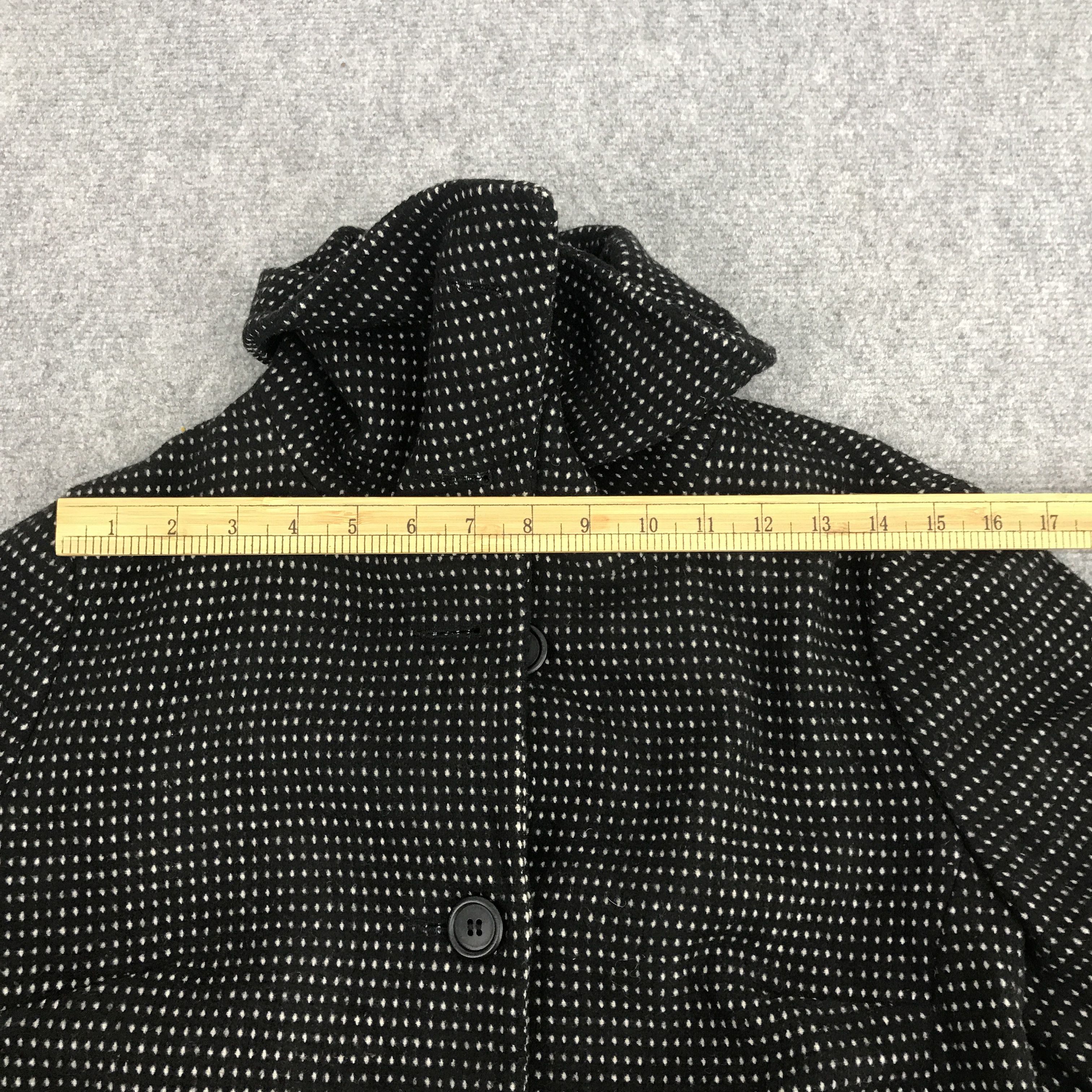 Benetton Rare Benetton to you to Button up wool jacket Size US L / EU 52-54 / 3 - 6 Thumbnail