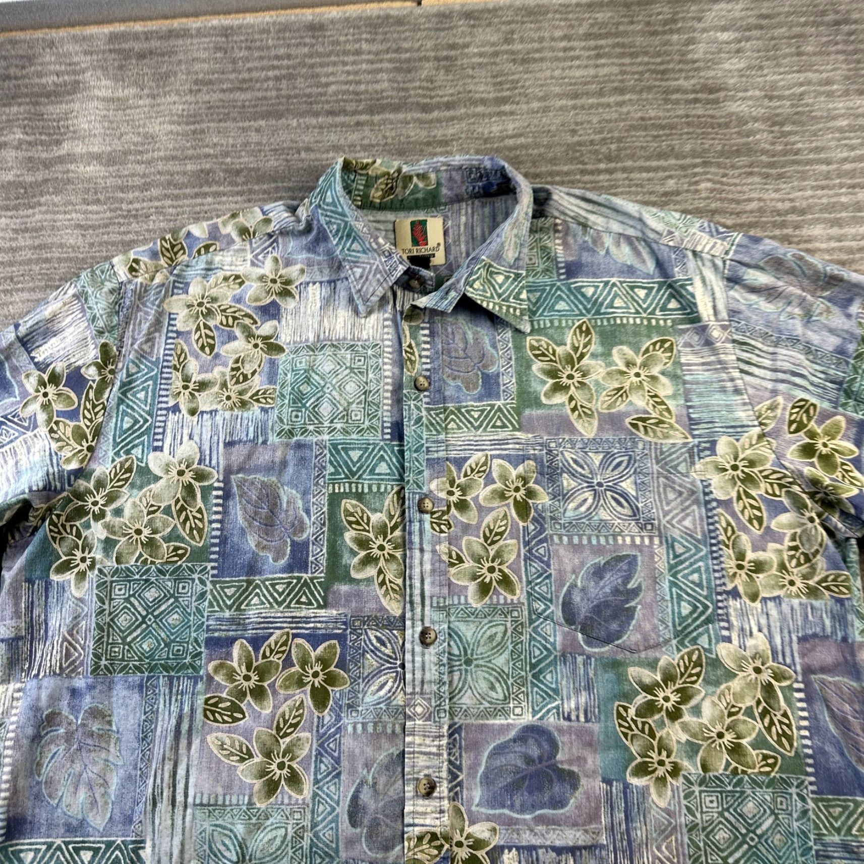 Tori Richard Tori Richard Shirt Mens XL Blue Geometric Button Up Size US XL / EU 56 / 4 - 3 Thumbnail