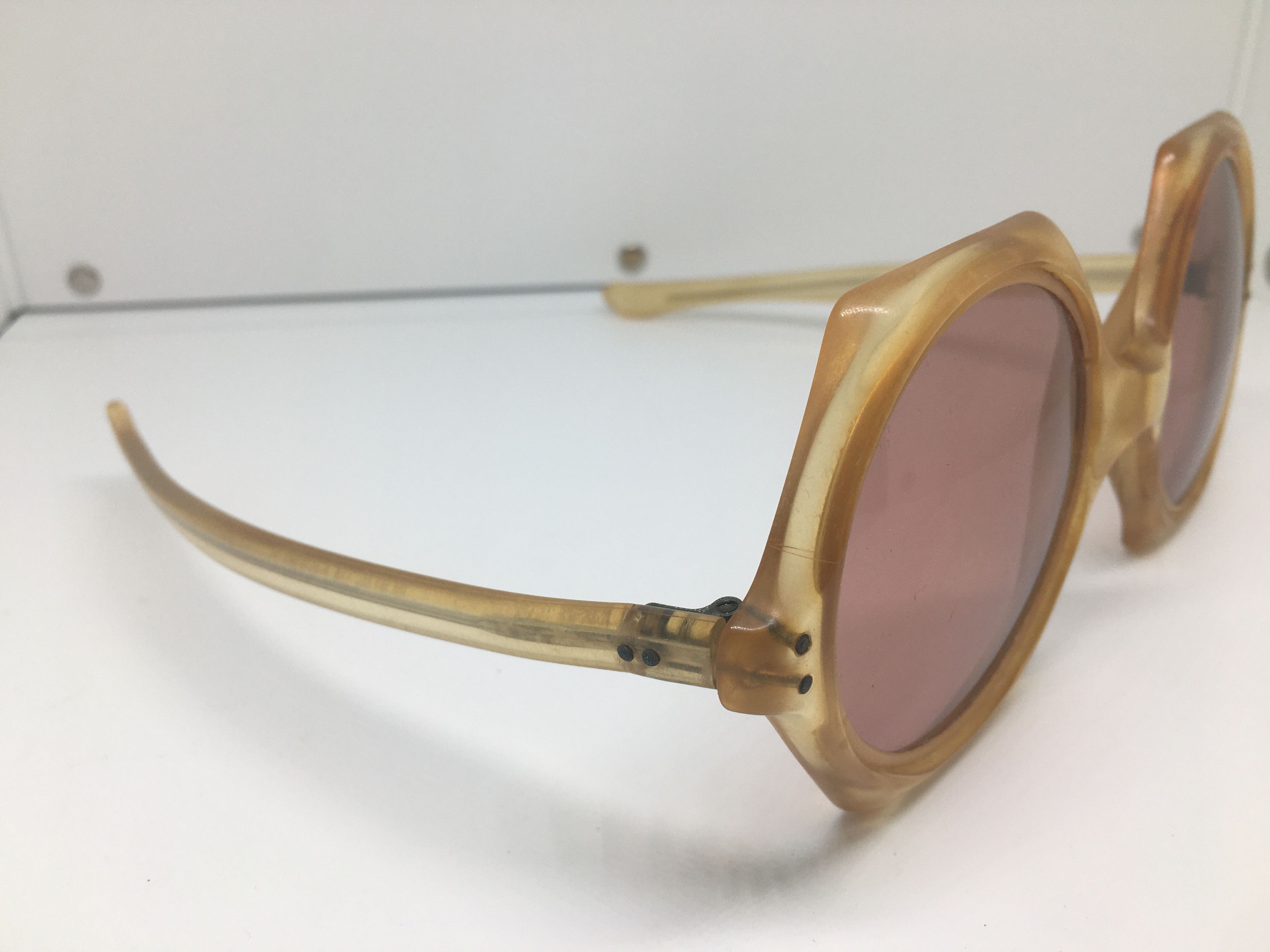 Vintage Vintage Handmade Round Sunglasses Glass Lens France Size ONE SIZE - 2 Thumbnail