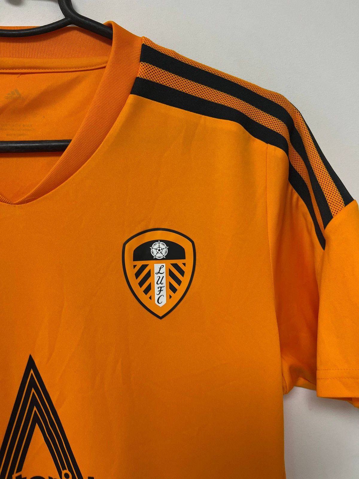 Adidas Leeds United 2022/2023 Training Football Shirt Adidas S Size US S / EU 44-46 / 1 - 5 Thumbnail