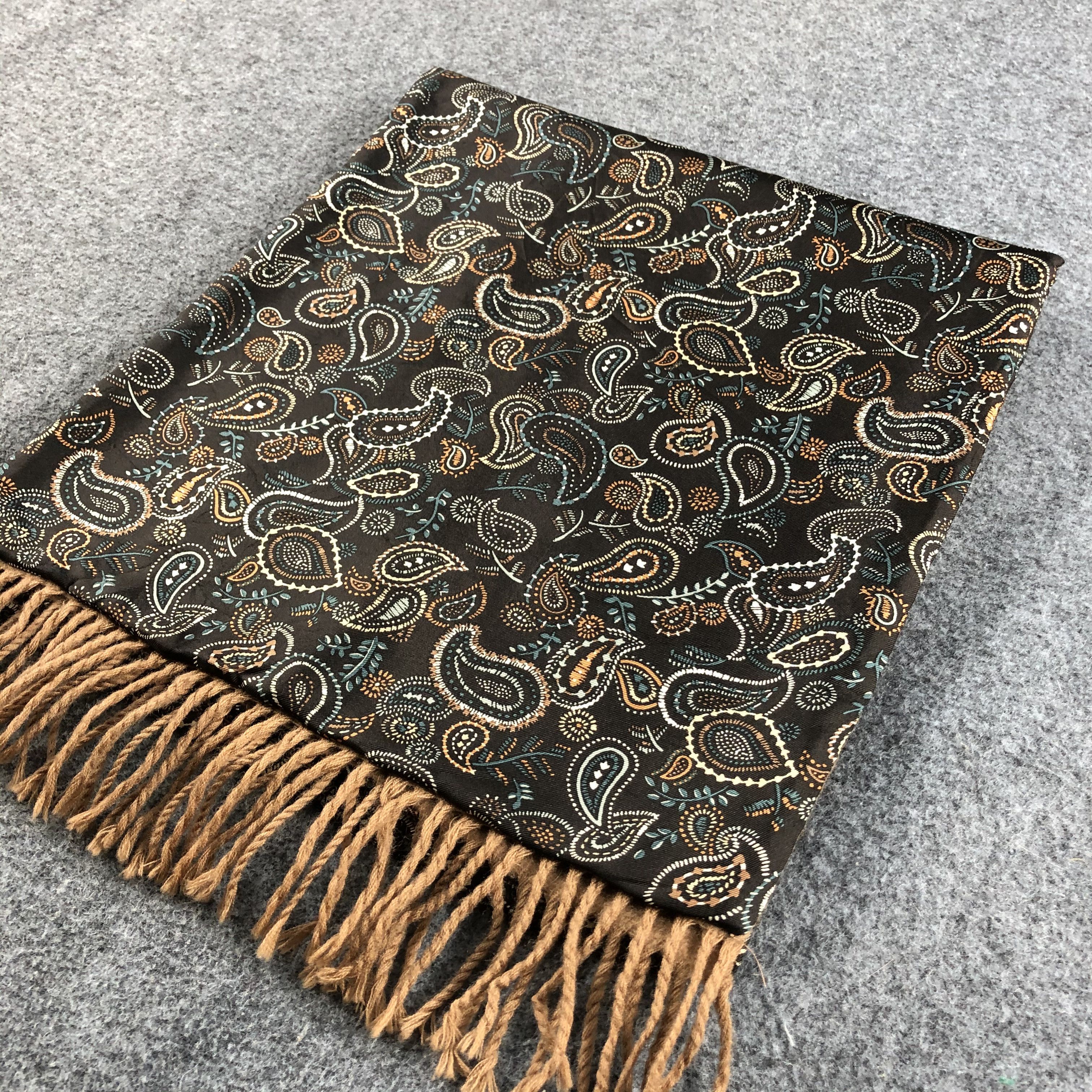 Pierre Balmain Pierre Balmain Paisley Scarf Muffler Silk Wool V772 Size ONE SIZE - 3 Thumbnail