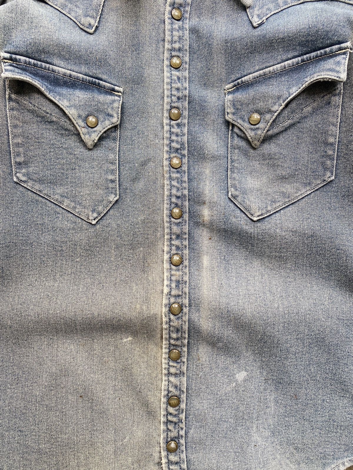 If Six Was Nine 2000s Distressed Led Rechwe LGB Style Denim Shirt Size US M / EU 48-50 / 2 - 7 Thumbnail