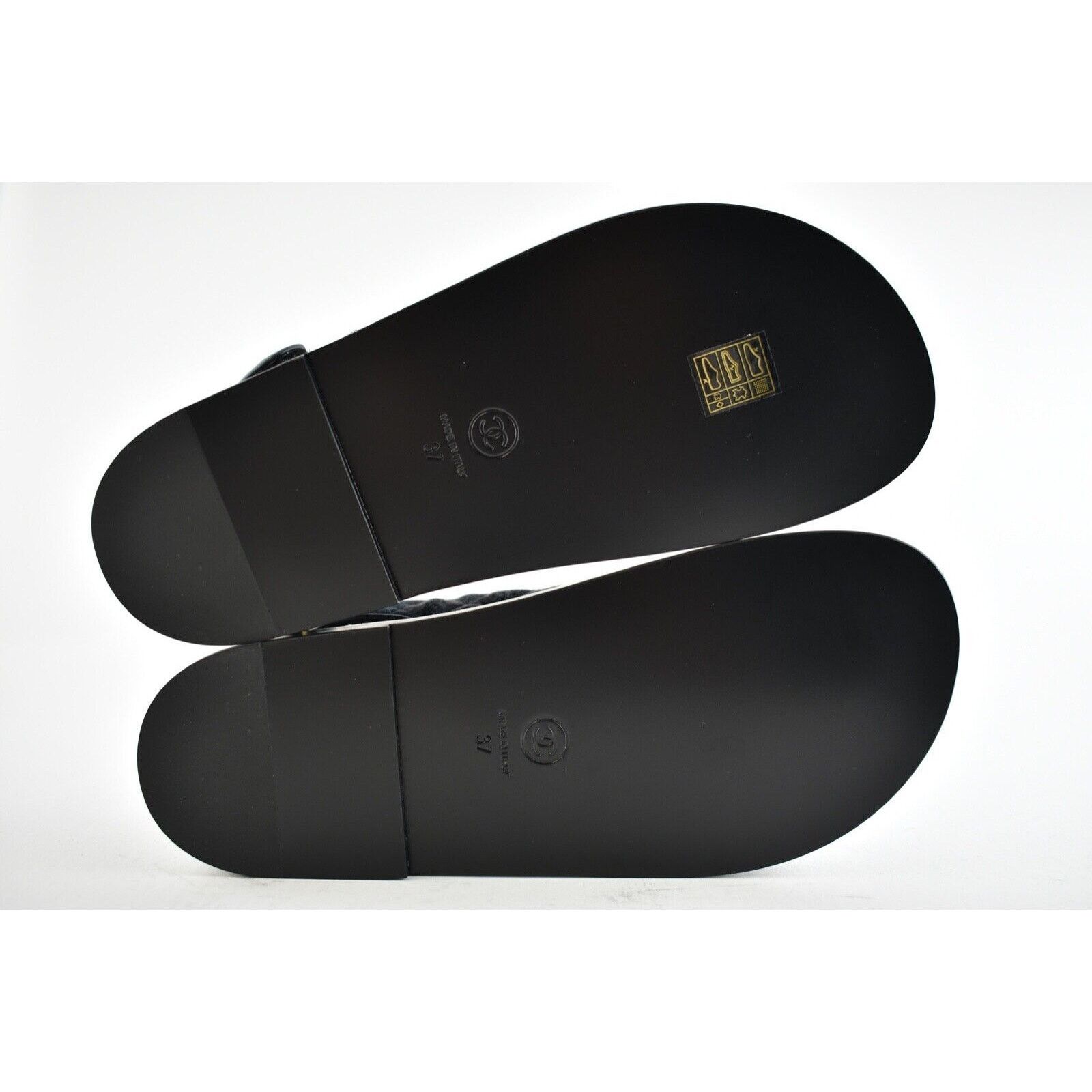 Chanel Chanel 21A Blue Black Grey Denim CC Logo Mule Slide Strap Size US 7 / IT 37 - 12 Thumbnail