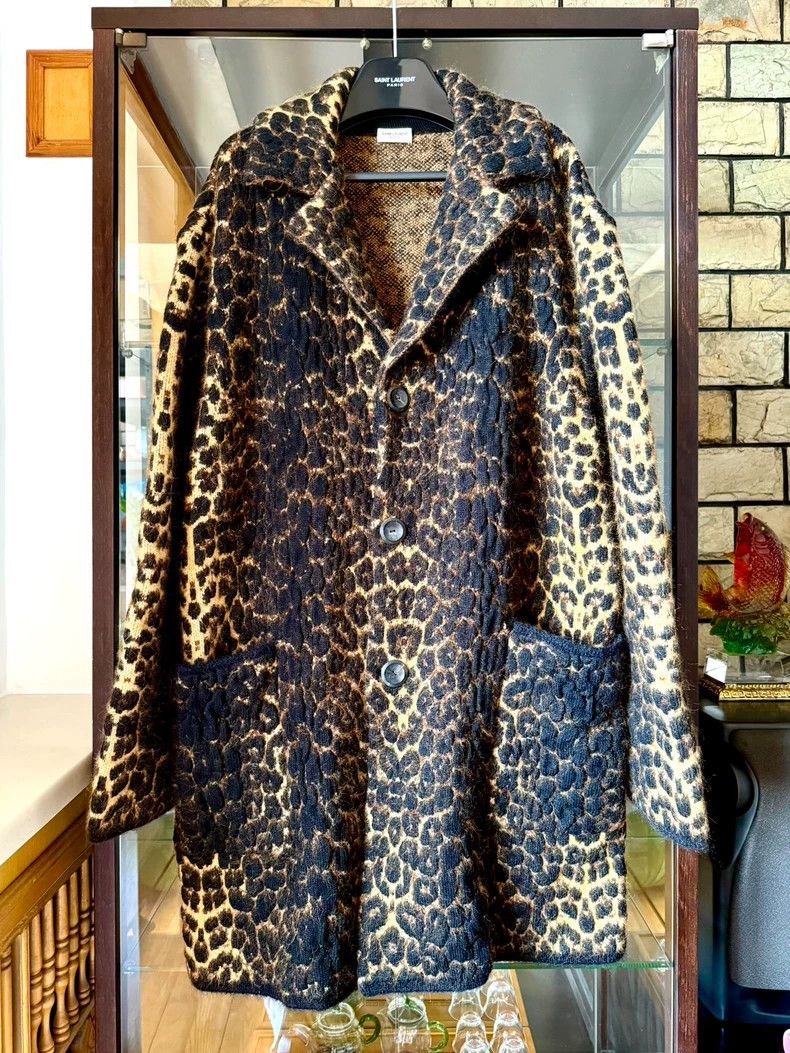Saint Laurent Paris Saint Laurent Paris 20fw catwalk leopard knit cardigan coa Size US M / EU 48-50 / 2 - 1 Thumbnail