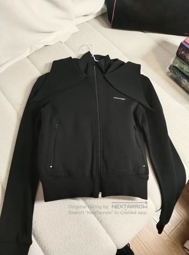 Balenciaga Balenciaga Jacket Top Size XS / US 0-2 / IT 36-38 - 1 Thumbnail