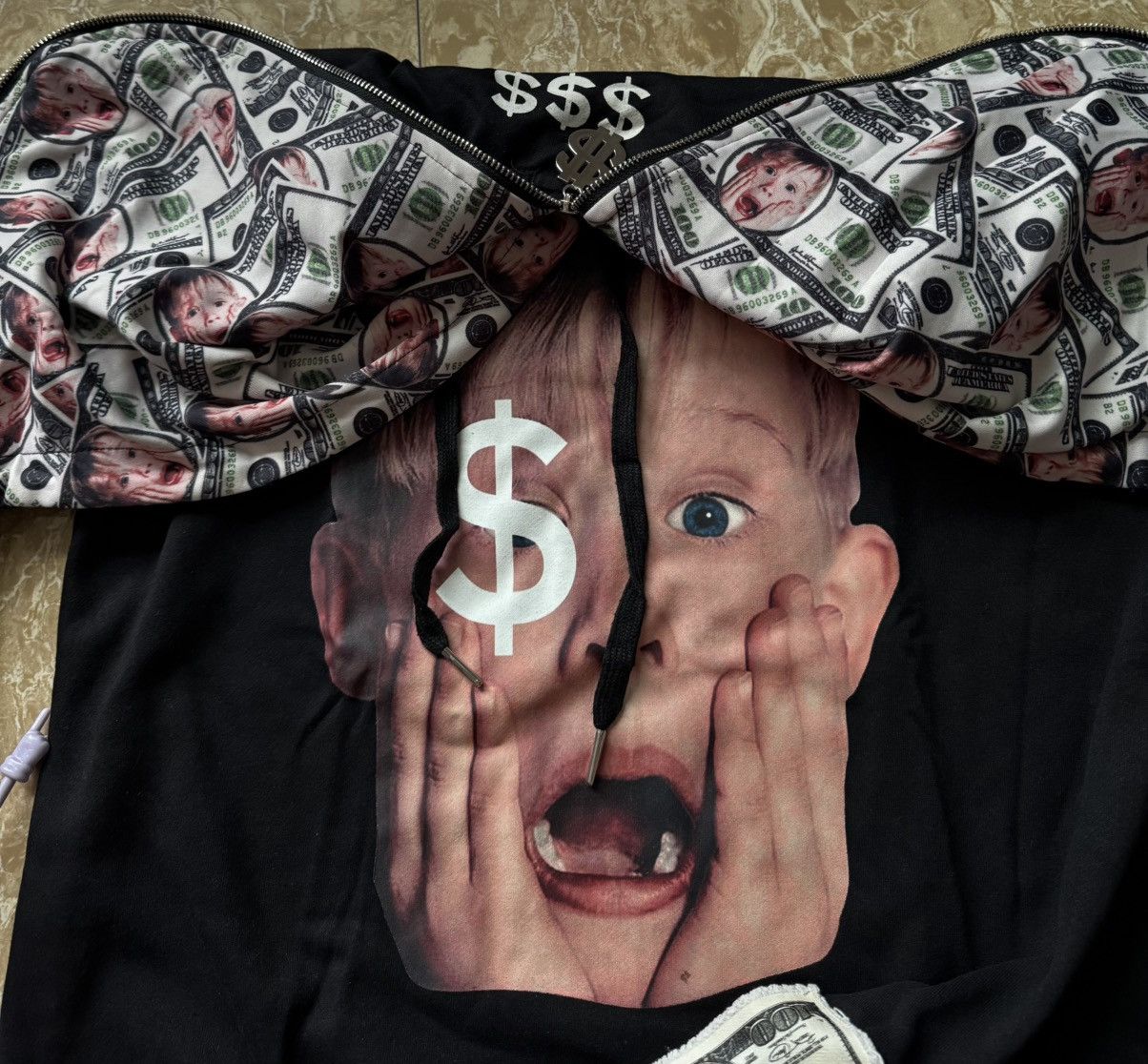 Other Home Alone US Dollar Pattern Hoodie Size US S / EU 44-46 / 1 - 6 Thumbnail