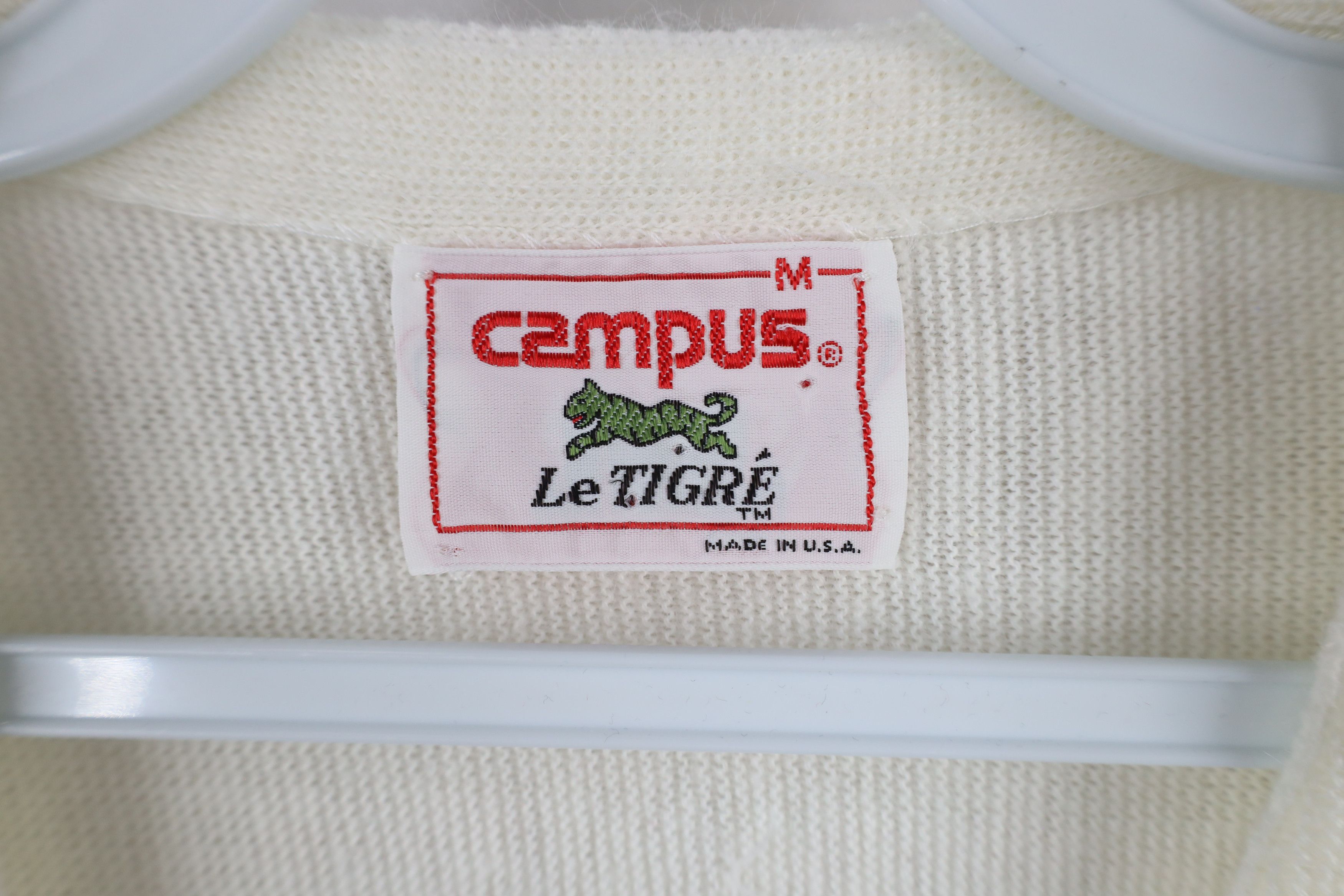 Vintage Vintage 70s Le Tigre Patch Knit Cardigan Sweater White USA Size US M / EU 48-50 / 2 - 7 Thumbnail