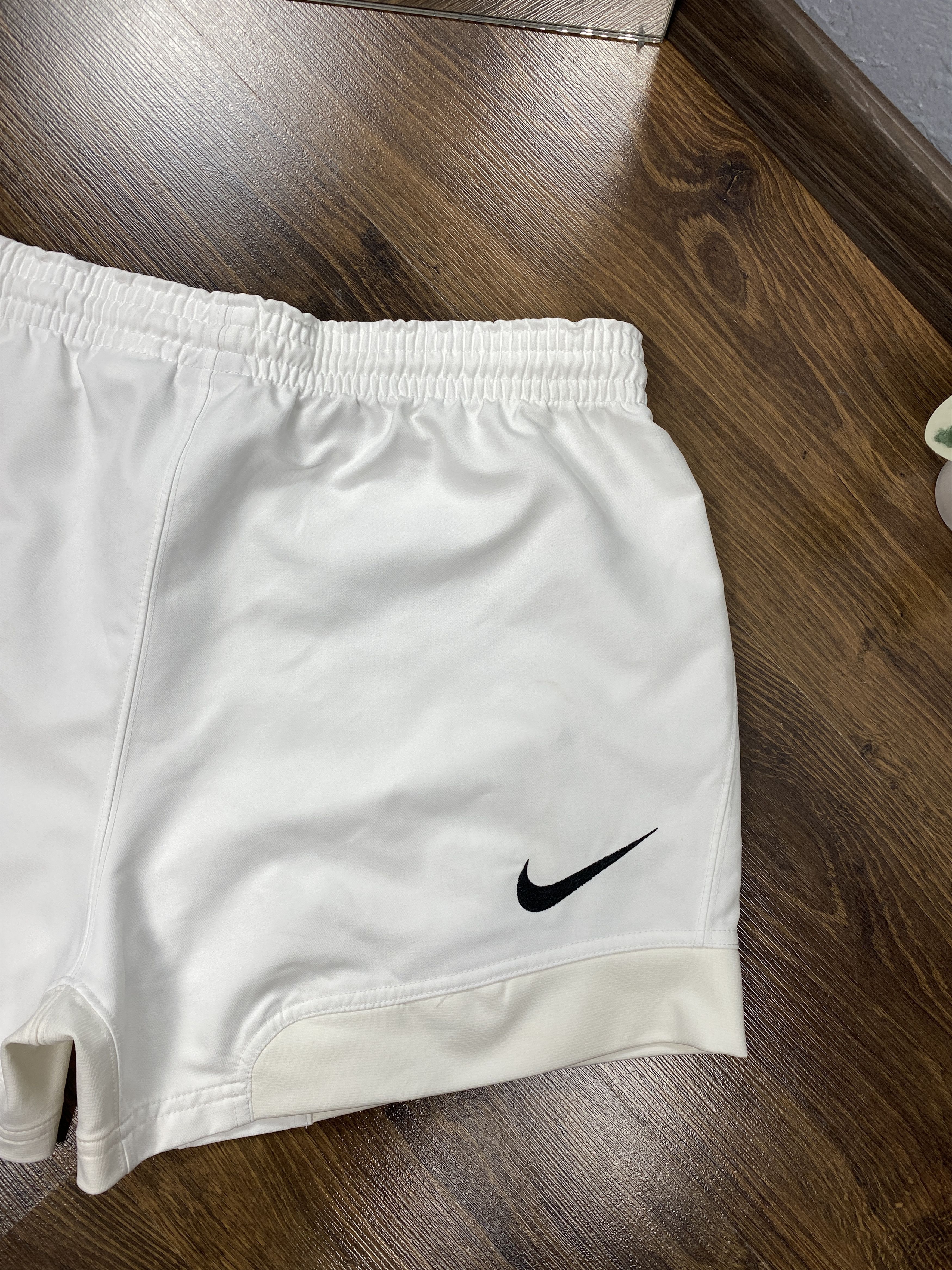 Nike Nike Vintage Mens Shorts Y2K Size US 32 / EU 48 - 2 Thumbnail