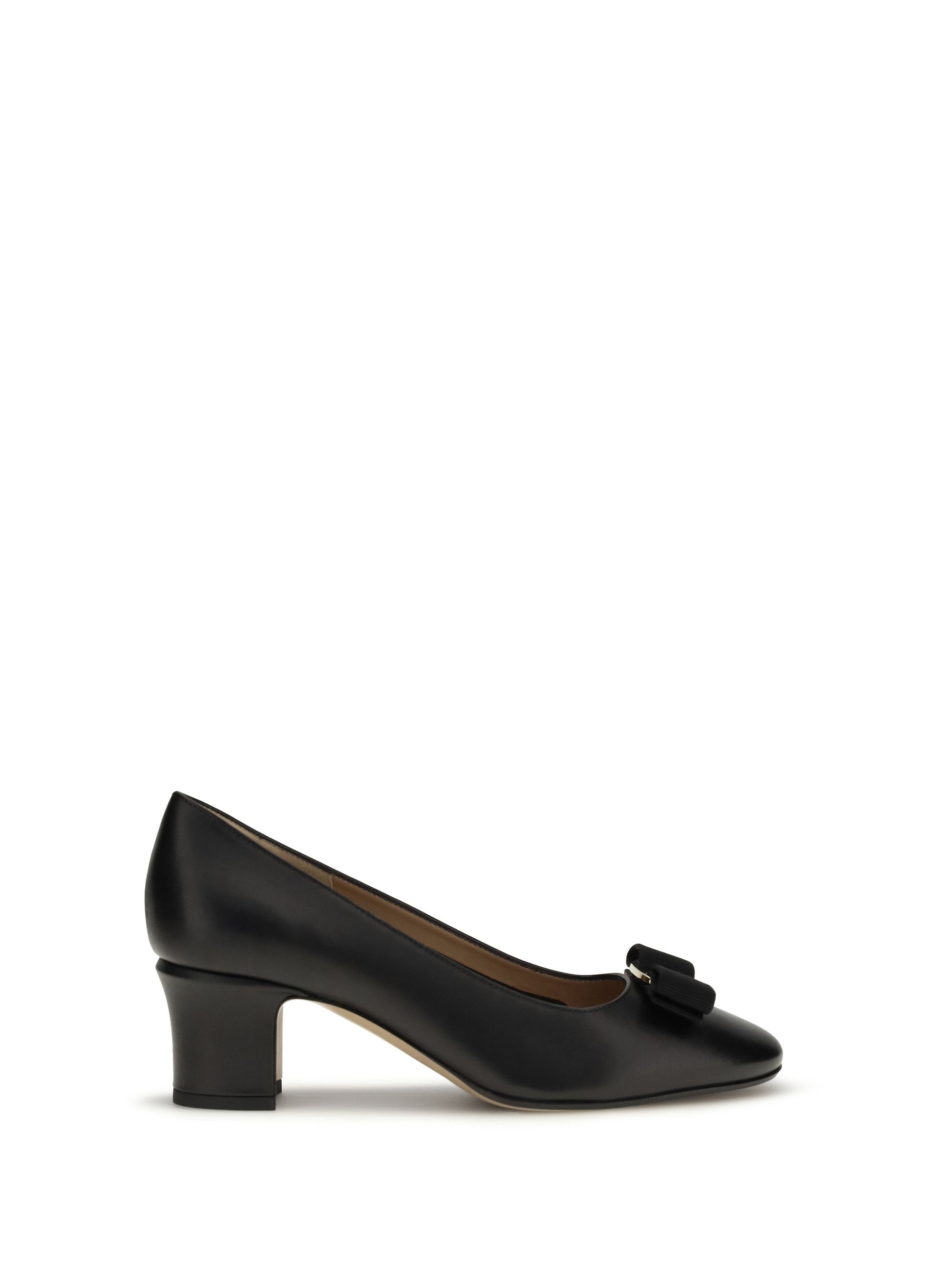 Salvatore Ferragamo Fiocco Vera Pumps Size US 7 / IT 37 - 1 Thumbnail