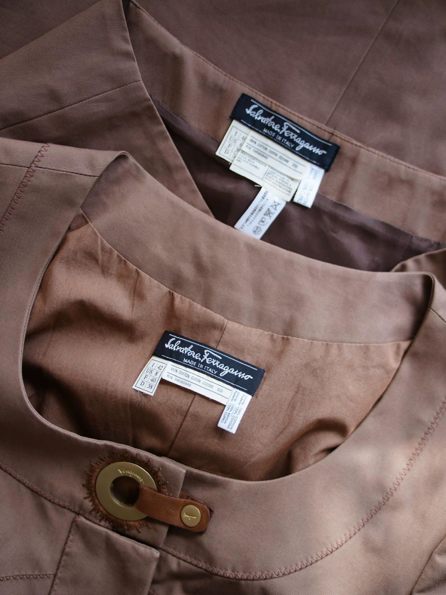 Salvatore Ferragamo Ferragamo Vintage Cotton Canvas Light Brown Suit Skirt Set Size M / US 6-8 / IT 42-44 - 7 Thumbnail