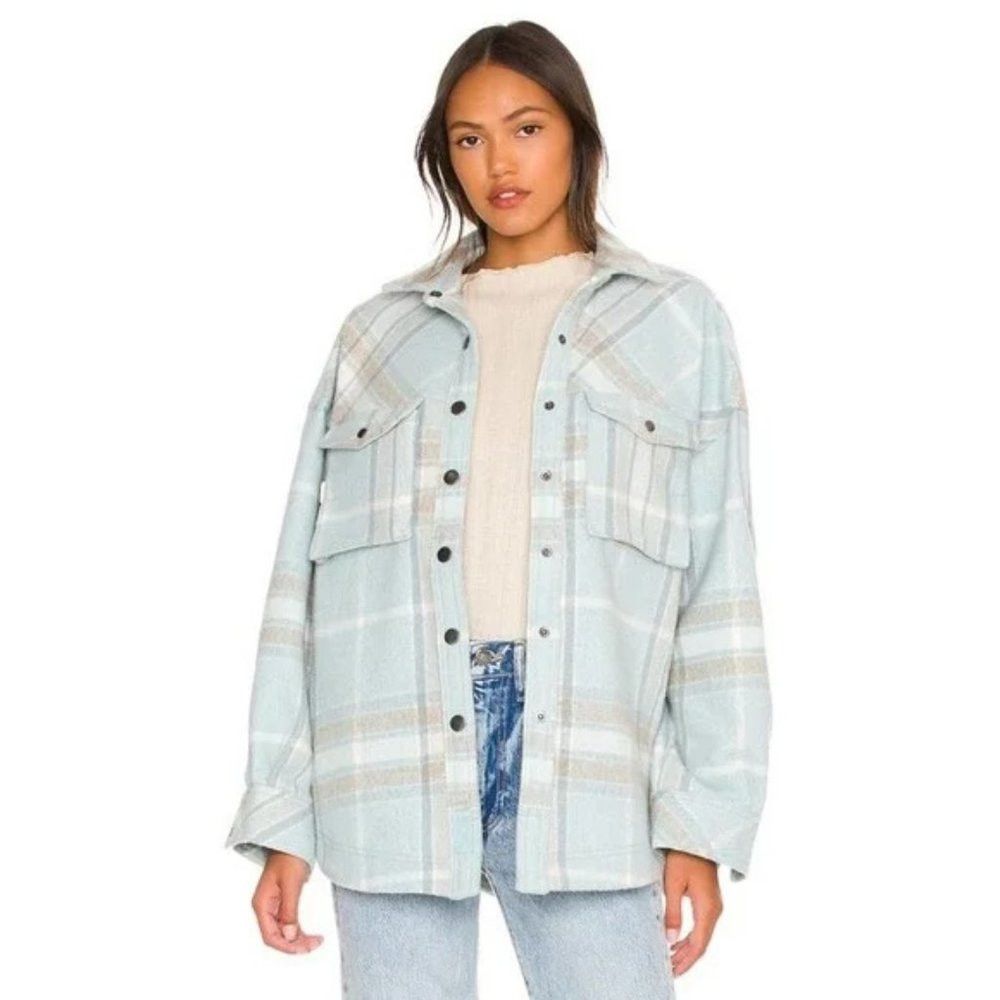 Free People NWT New $198 Free People Cabin Cozy Button Down Jacket Size Size L / US 10 / IT 46 - 1 Thumbnail