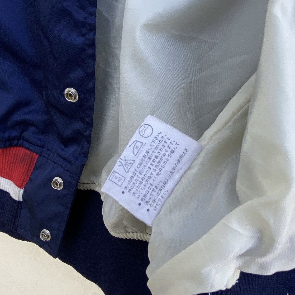 Descente × Vintage Vintage Descente Bomber Sukajan Style Jacket Size US M / EU 48-50 / 2 - 7 Thumbnail